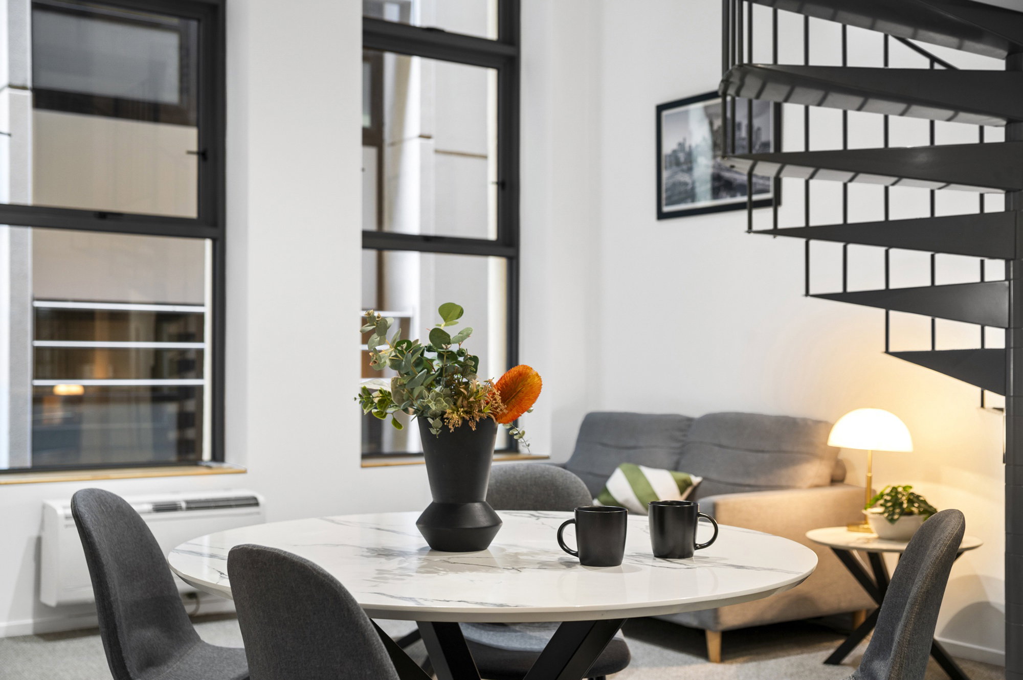 Furnished 1 Bedroom Apartment in Melbourne