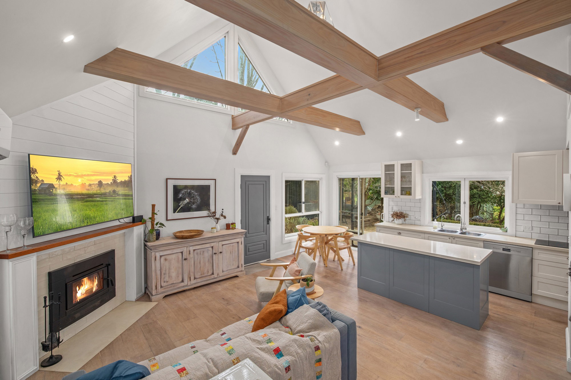 Furnished 4 Bedroom House in Braemar