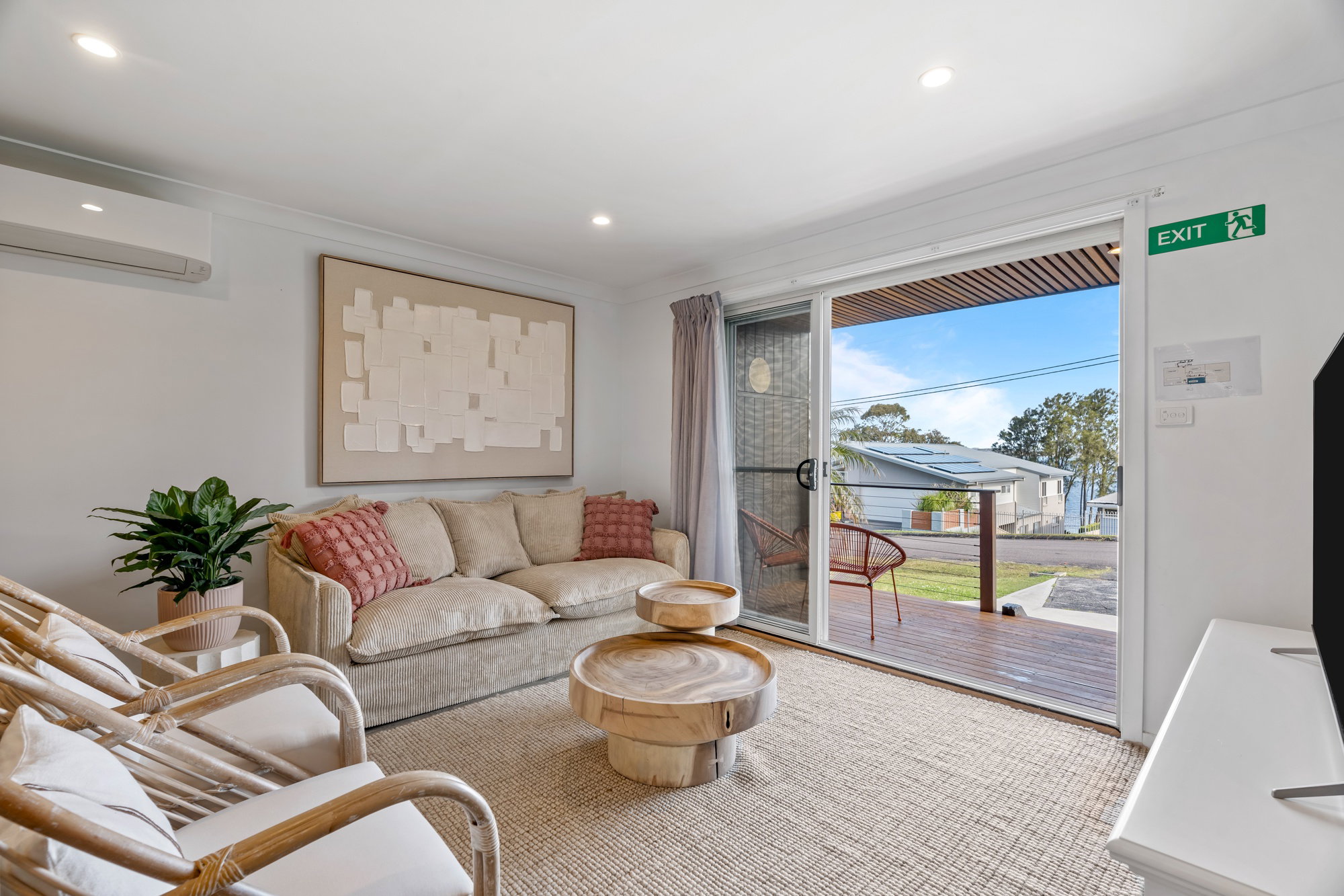 Furnished 2 Bedroom Rental in Buff Point