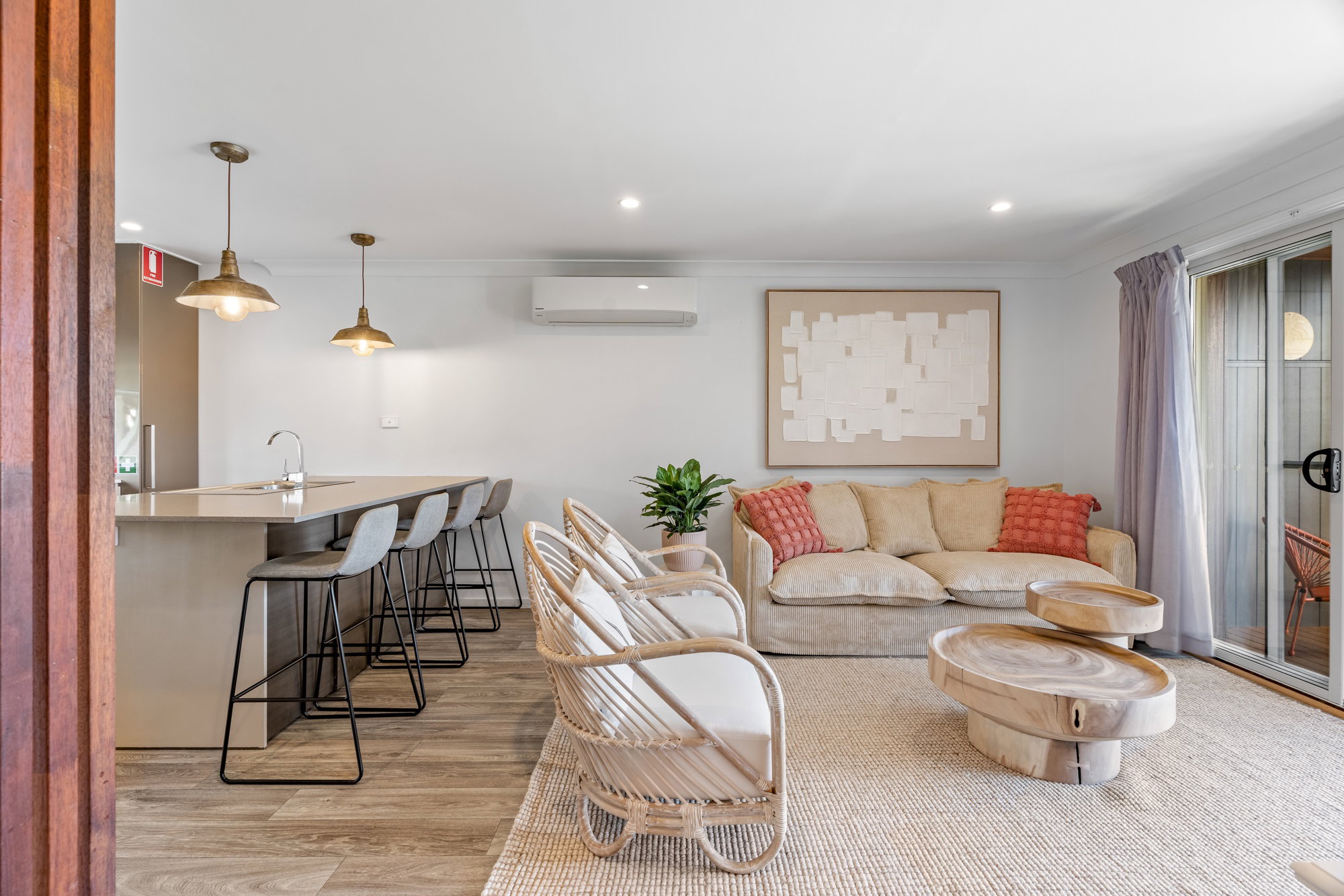 Furnished 2 Bedroom House in Buff Point