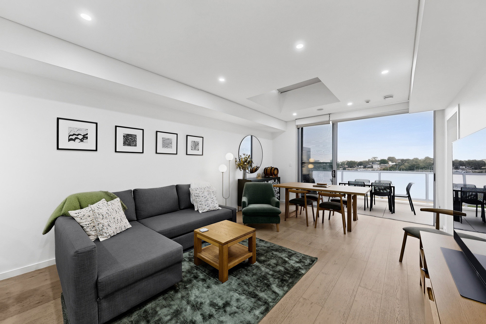 Furnished 1 Bedroom Apartment in Rozelle