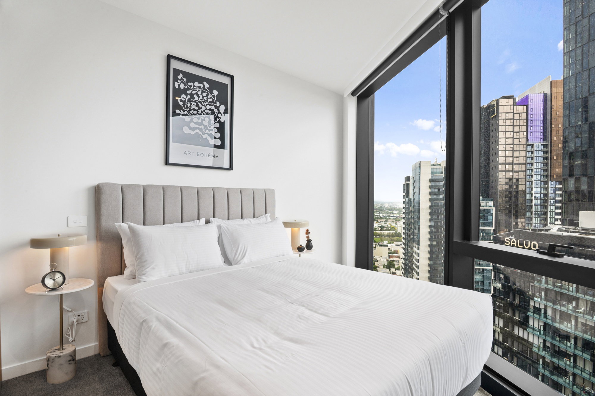 Furnished 2 Bedroom Apartment in Southbank