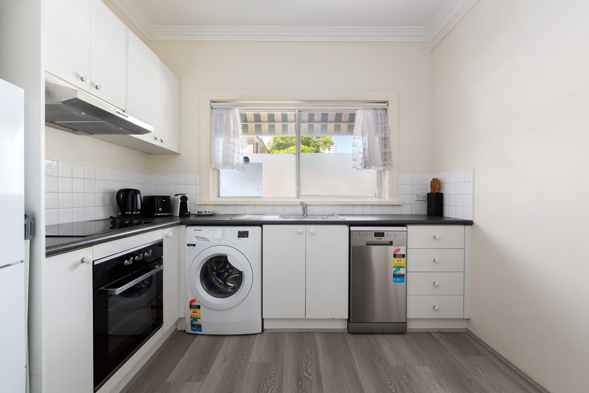 Furnished 2 Bedroom Apartment in Manly