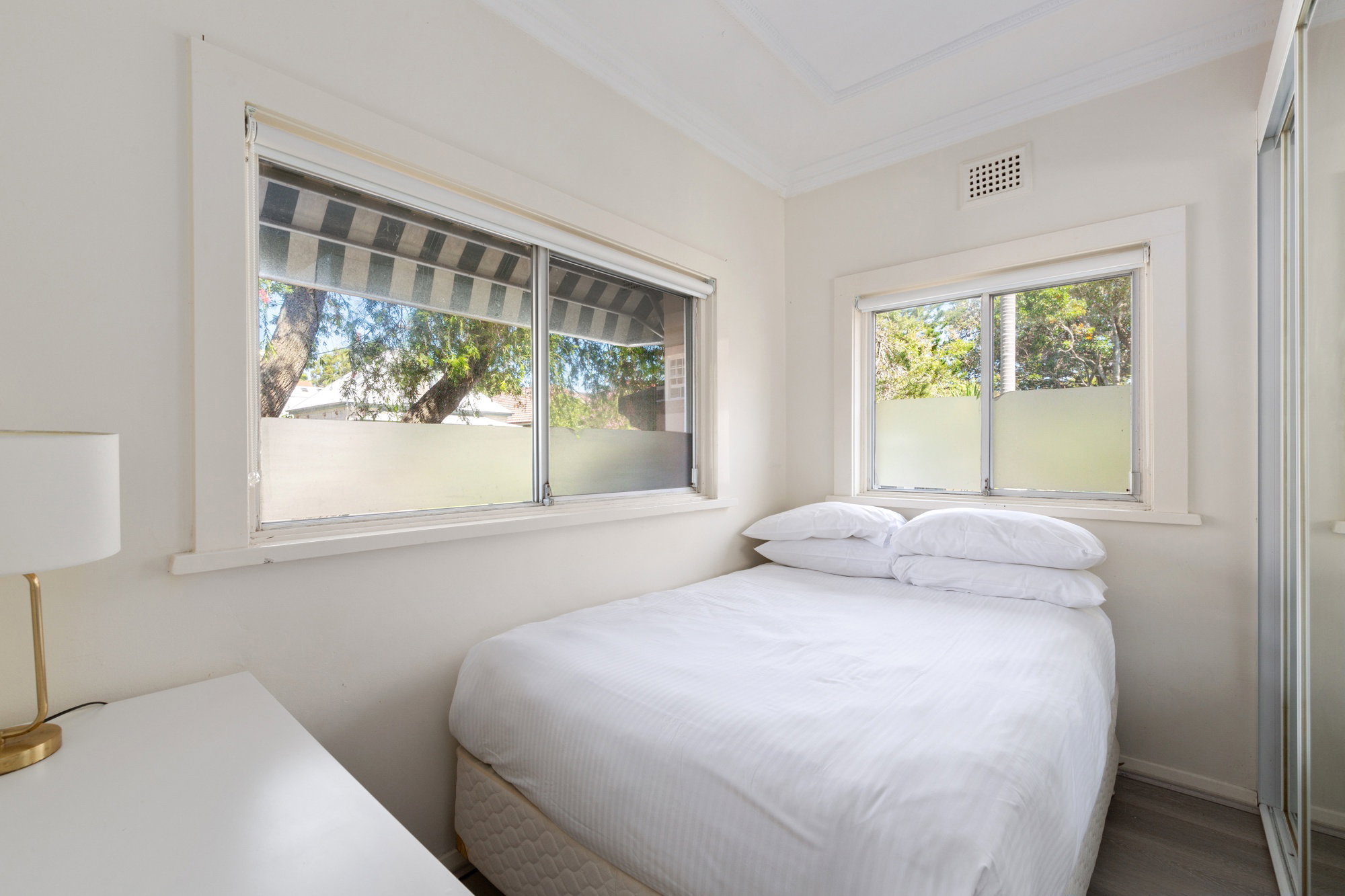 Furnished 2 Bedroom Apartment in Manly
