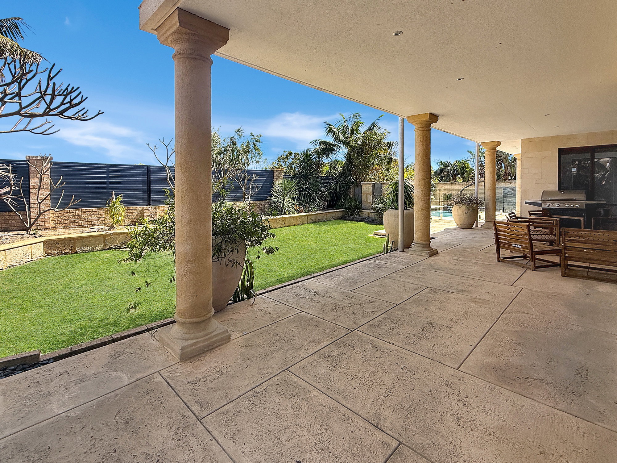 Furnished 4 Bedroom House in Warnbro