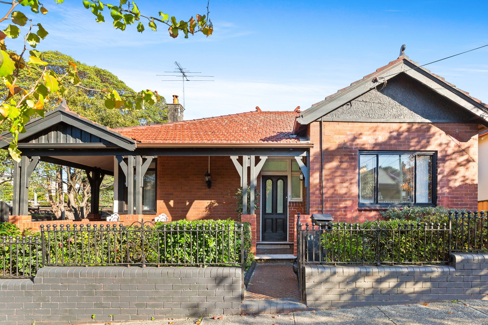 Furnished 4 Bedroom House in Stanmore