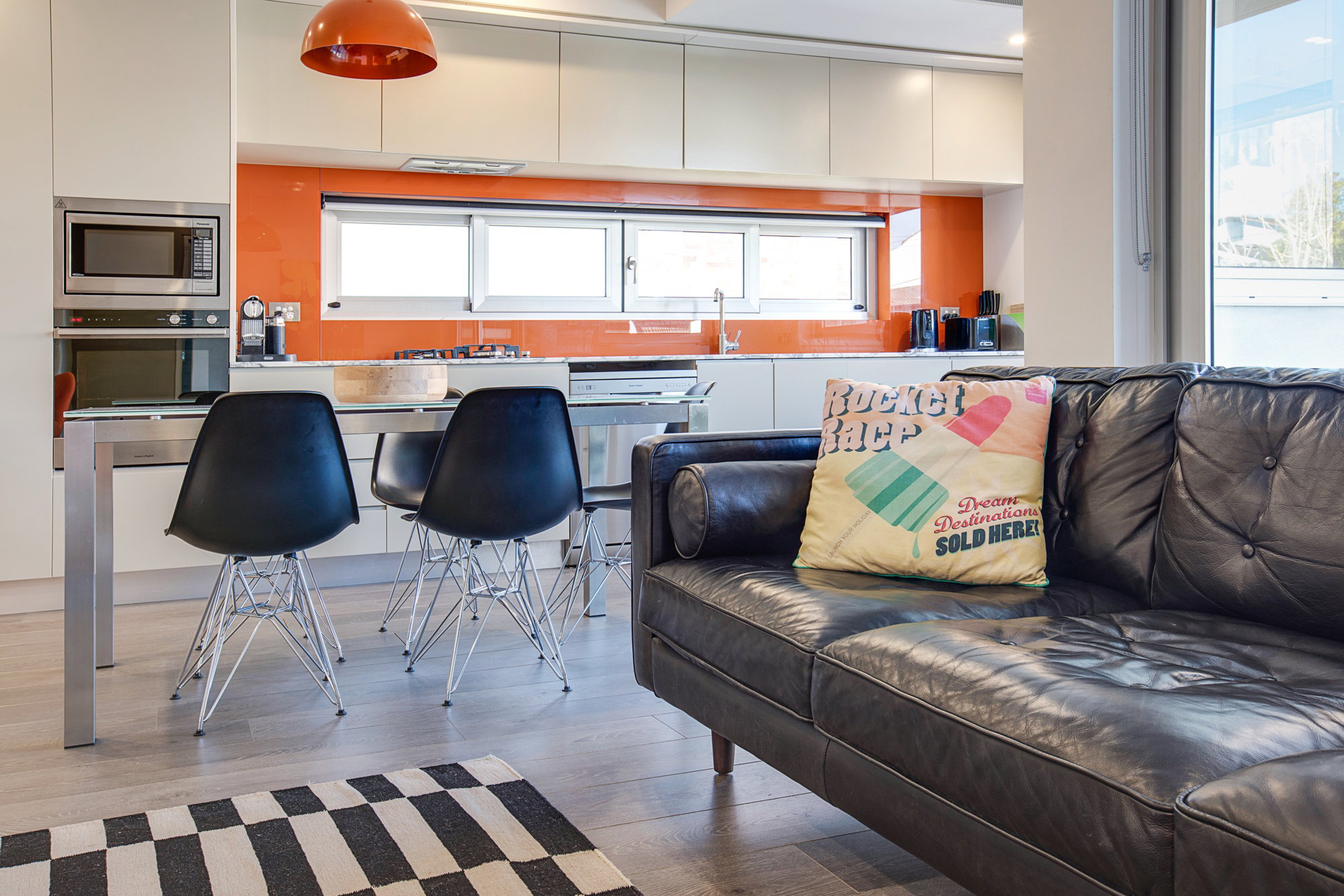 Furnished 2 Bedroom Apartment in Cremorne