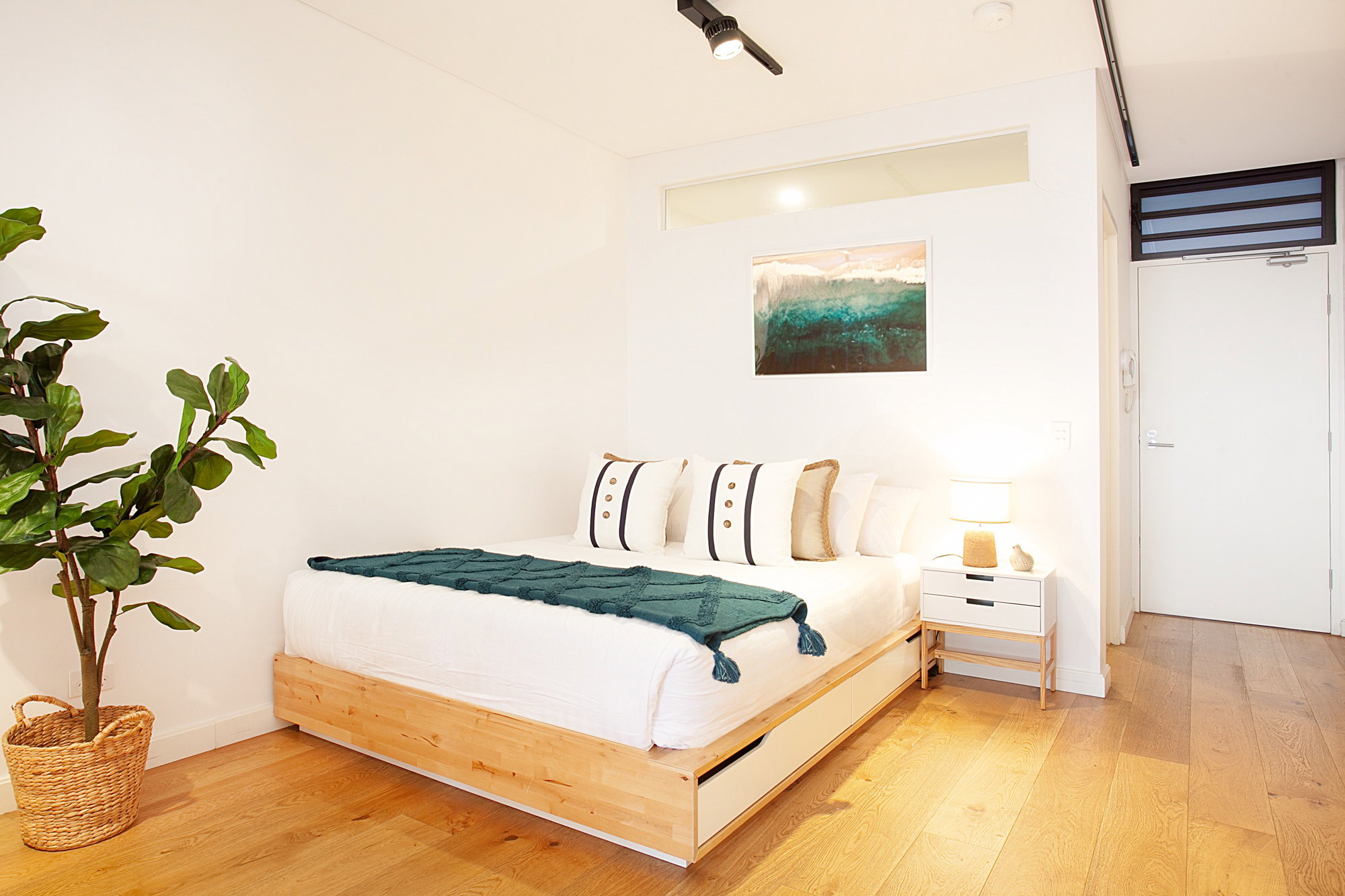 Furnished 1 Bedroom Apartment in Ultimo