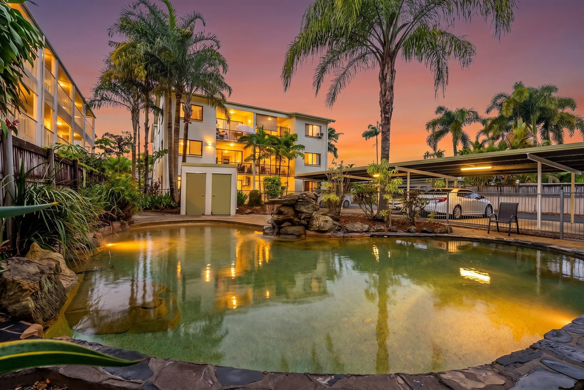 Furnished 2 Bedroom Apartment in Cairns North
