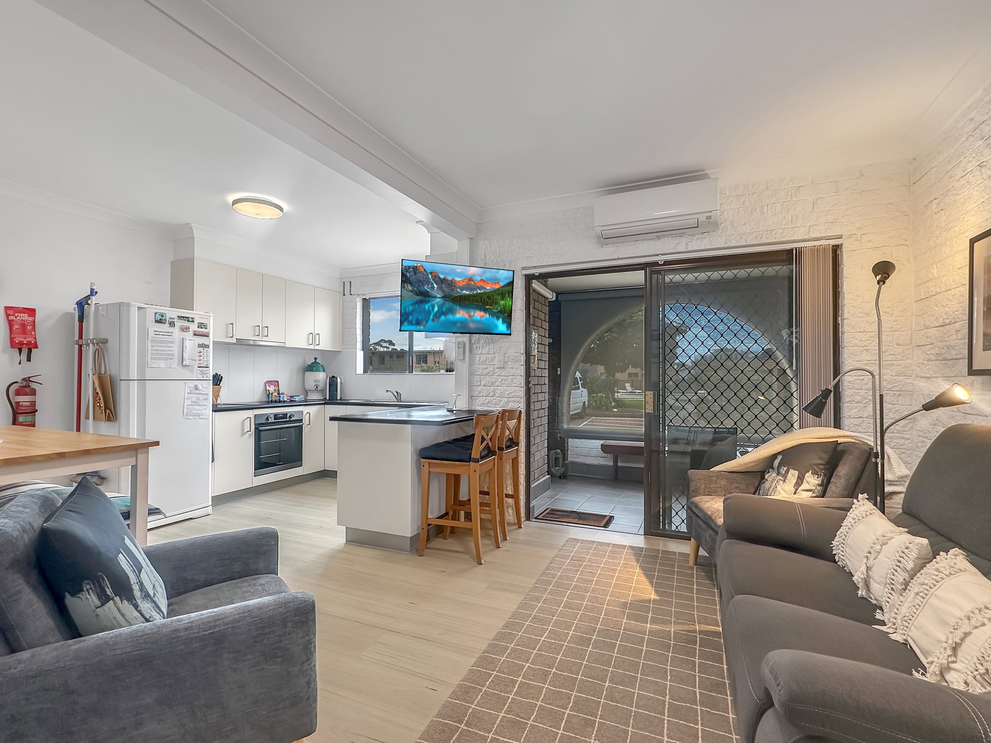 Furnished 2 Bedroom Apartment in Narooma