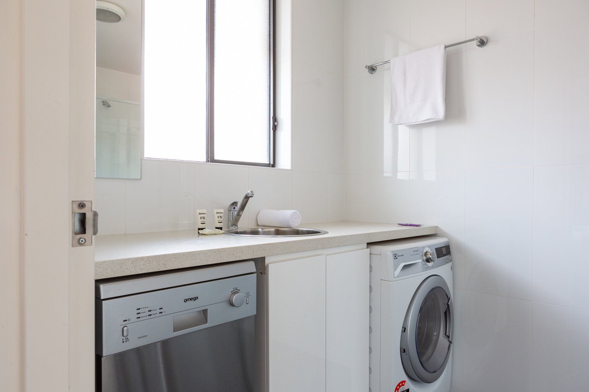 Furnished 1 Bedroom Rental in Westmead