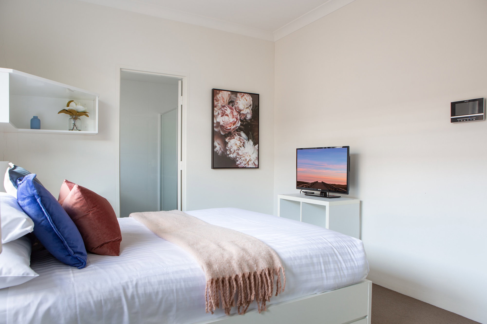 Furnished 1 Bedroom Rental in Westmead