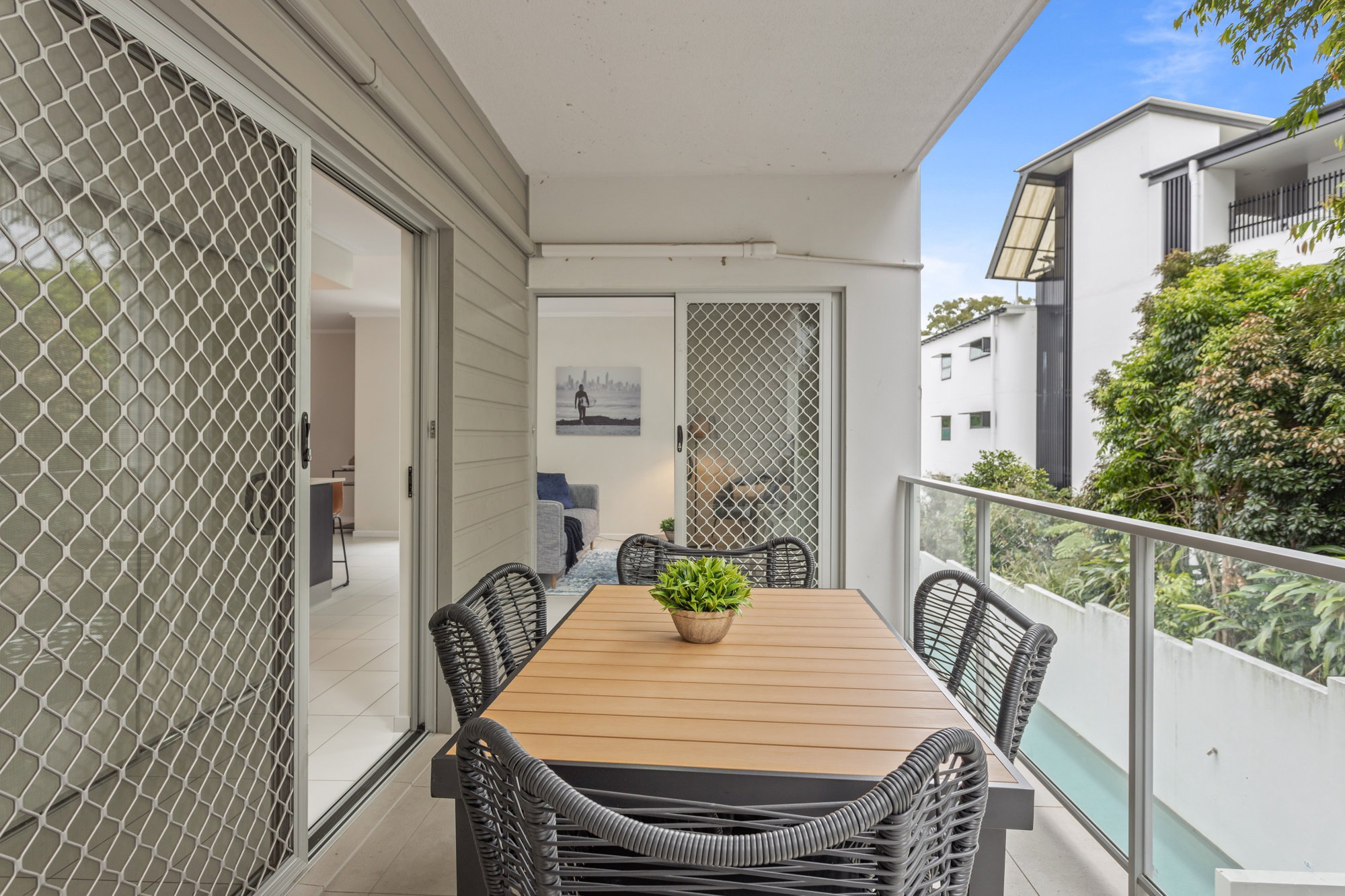 Furnished 2 Bedroom Apartment in Kelvin Grove