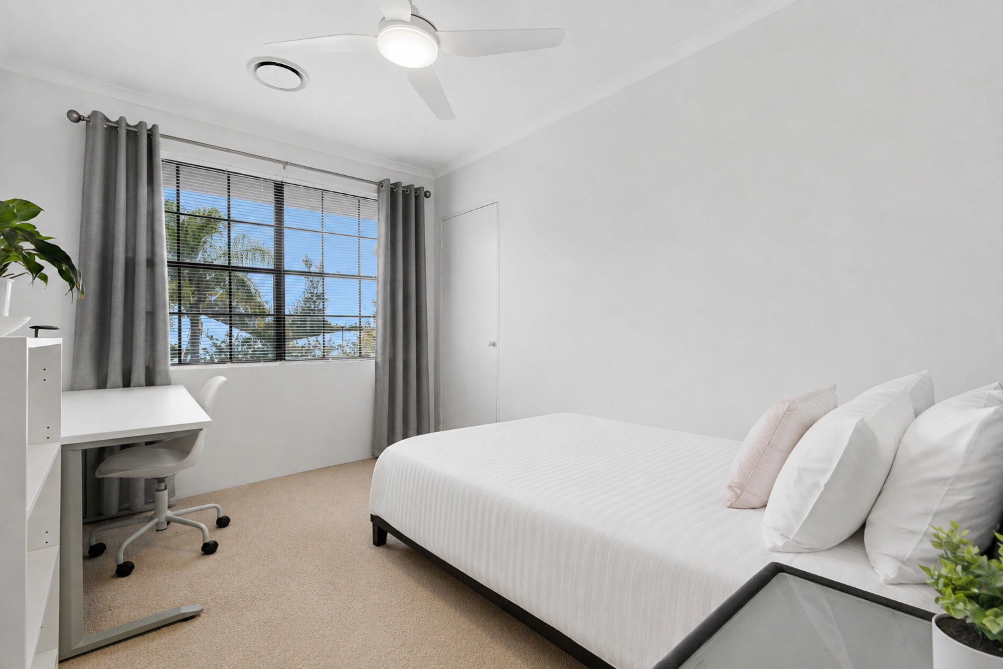 Furnished 3 Bedroom House in Terrigal