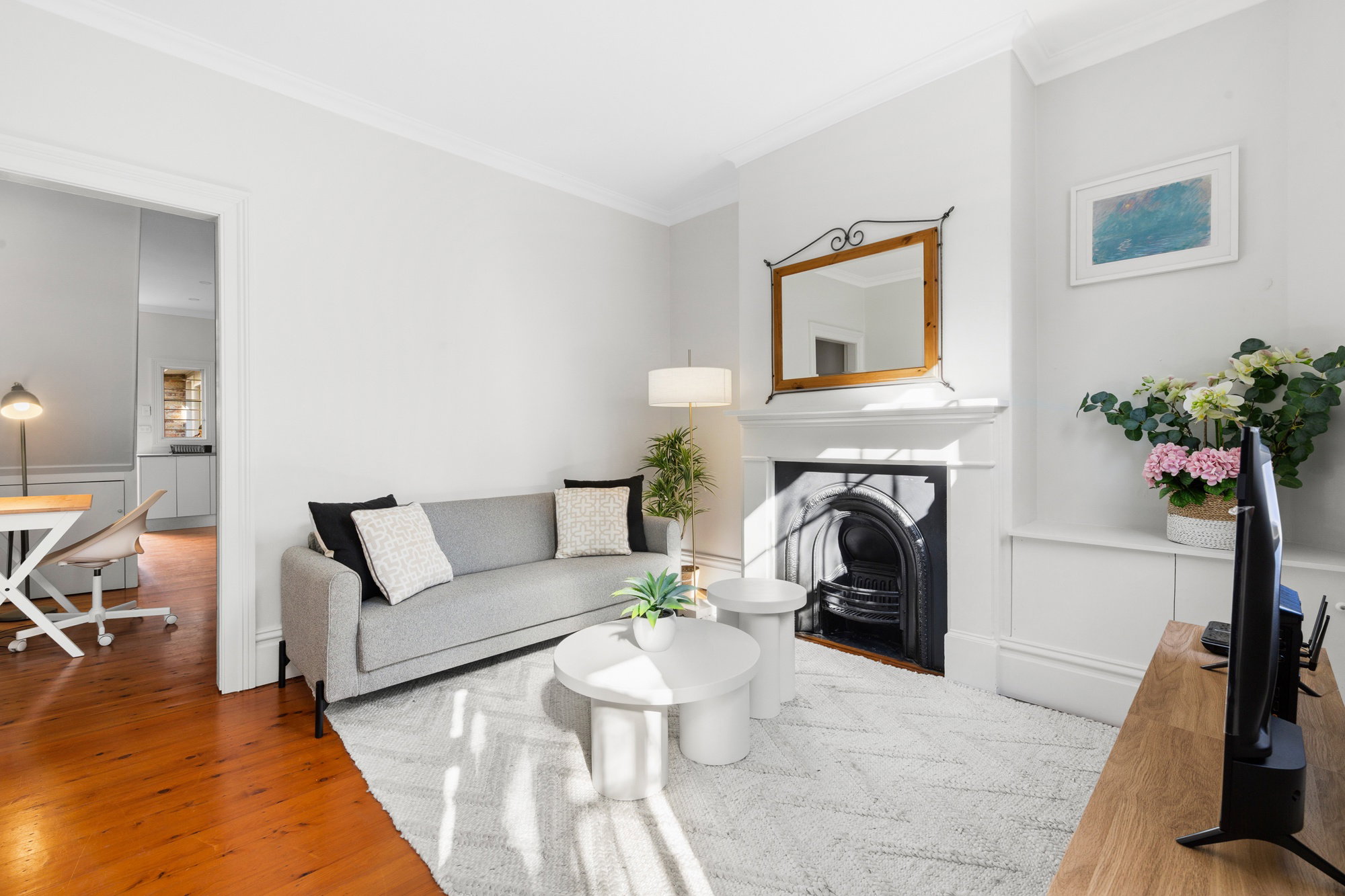 Furnished 2 Bedroom Rental in Surry Hills