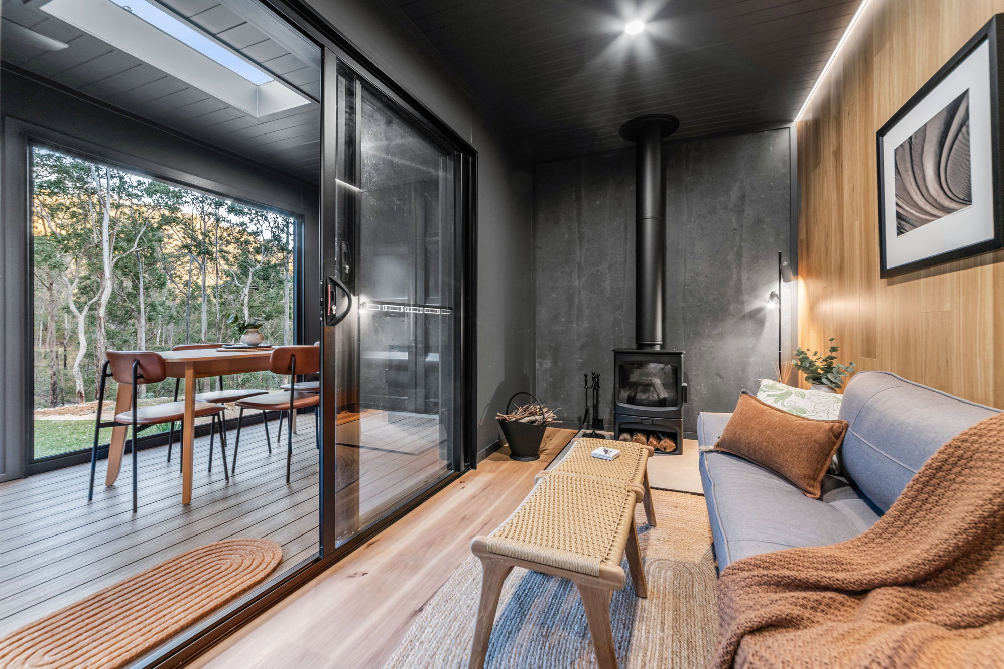 Furnished 1 Bedroom House in Tenterfield
