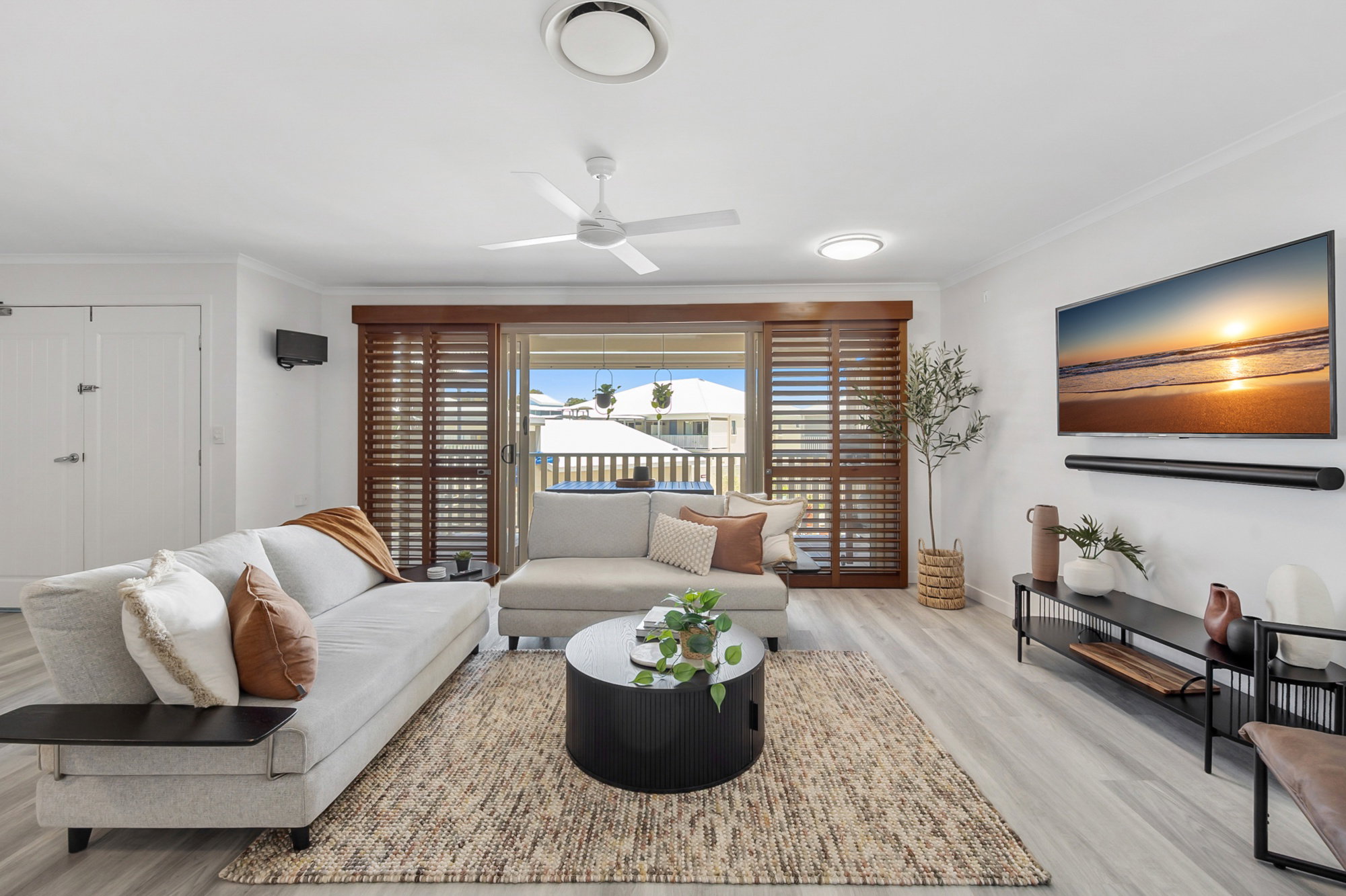Furnished 3 Bedroom Apartment in Coolum Beach