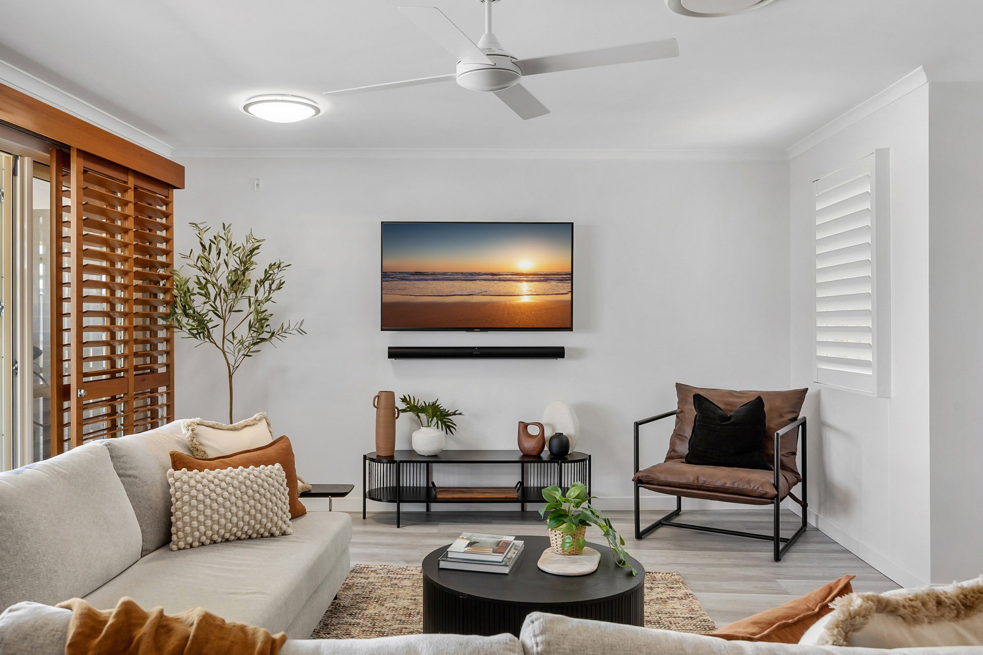Furnished 3 Bedroom Apartment in Coolum Beach
