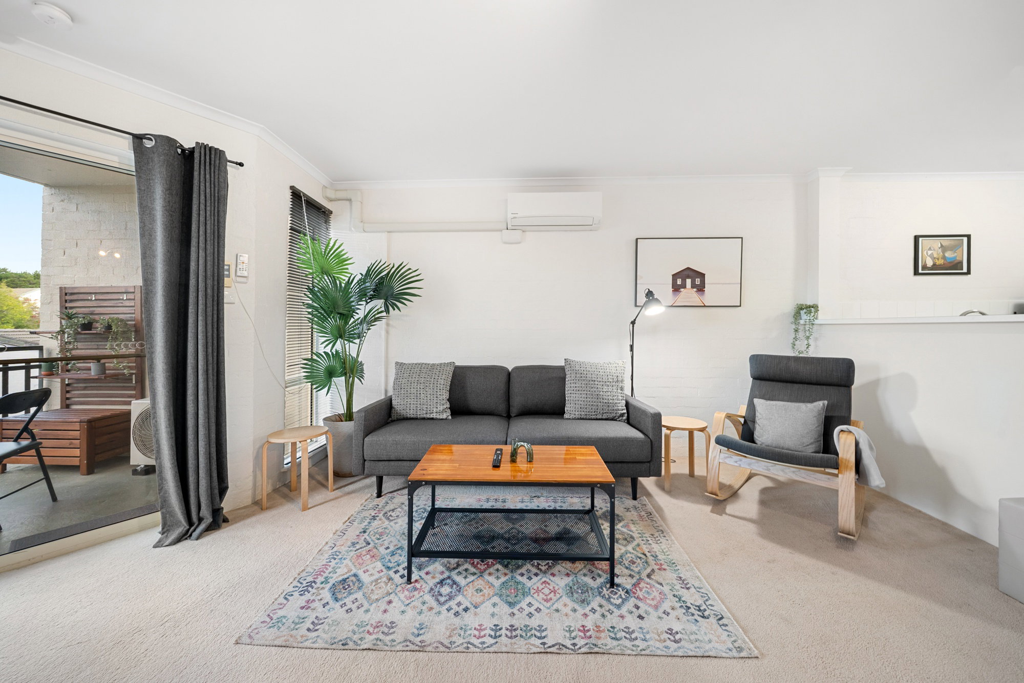 Furnished 1 Bedroom Apartment in Phillip