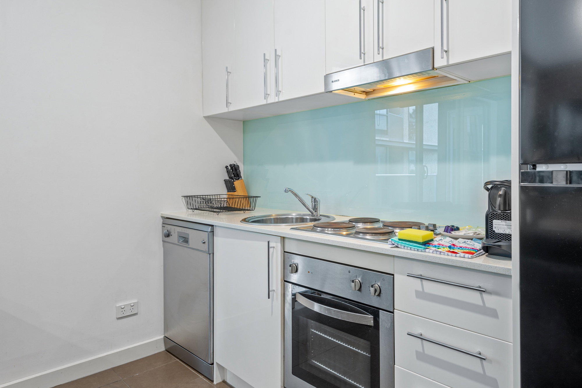Furnished 1 Bedroom Apartment in Southbank