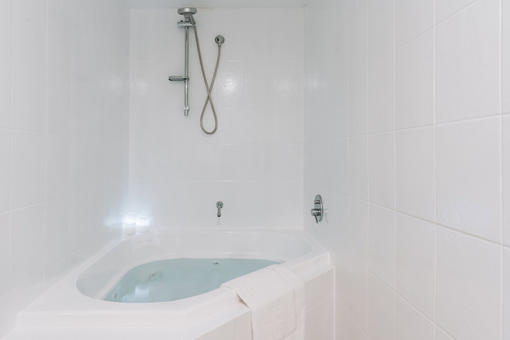 Furnished 3 Bedroom Apartment in Belconnen