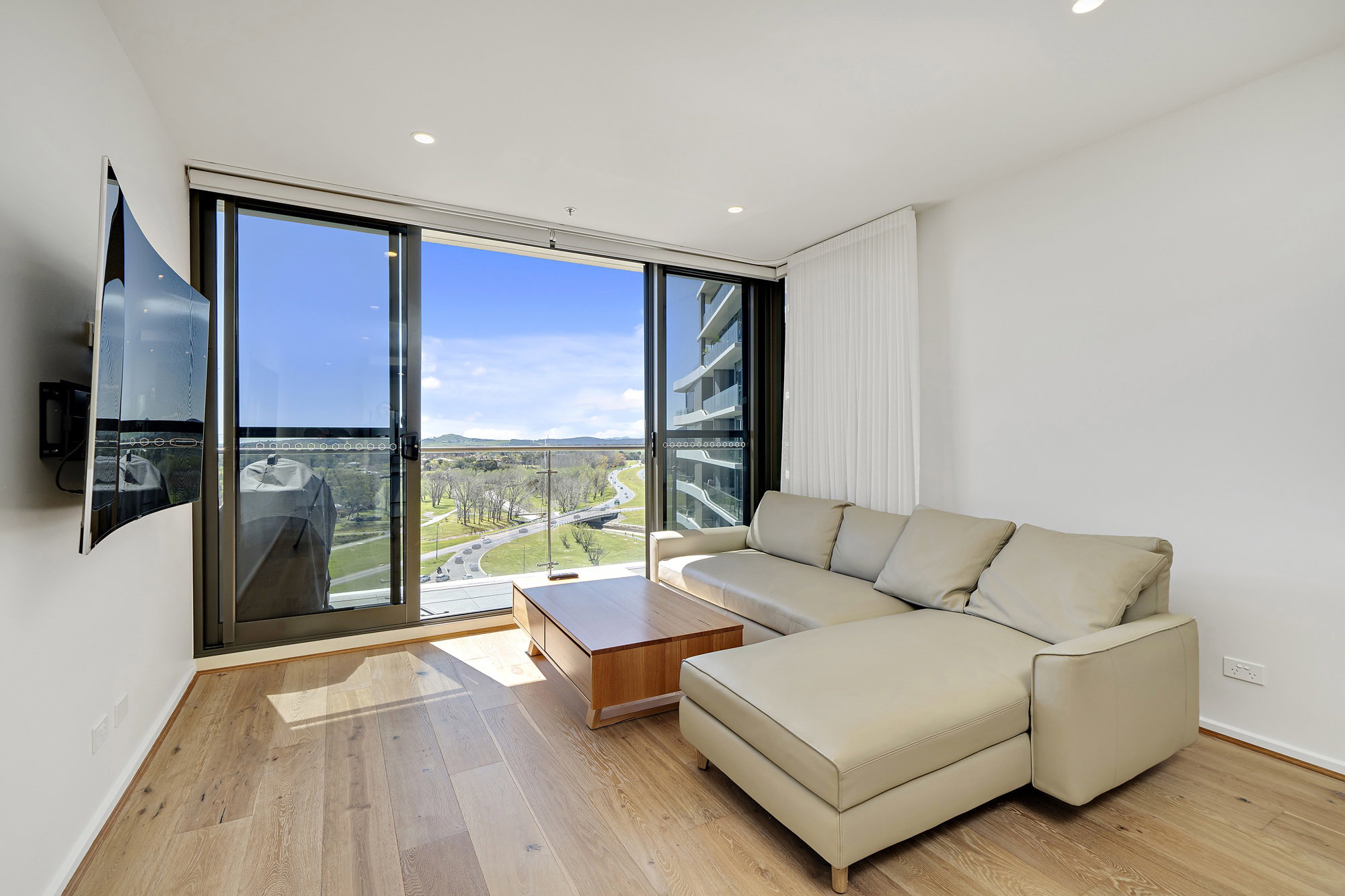 Furnished 1 Bedroom Apartment in Phillip