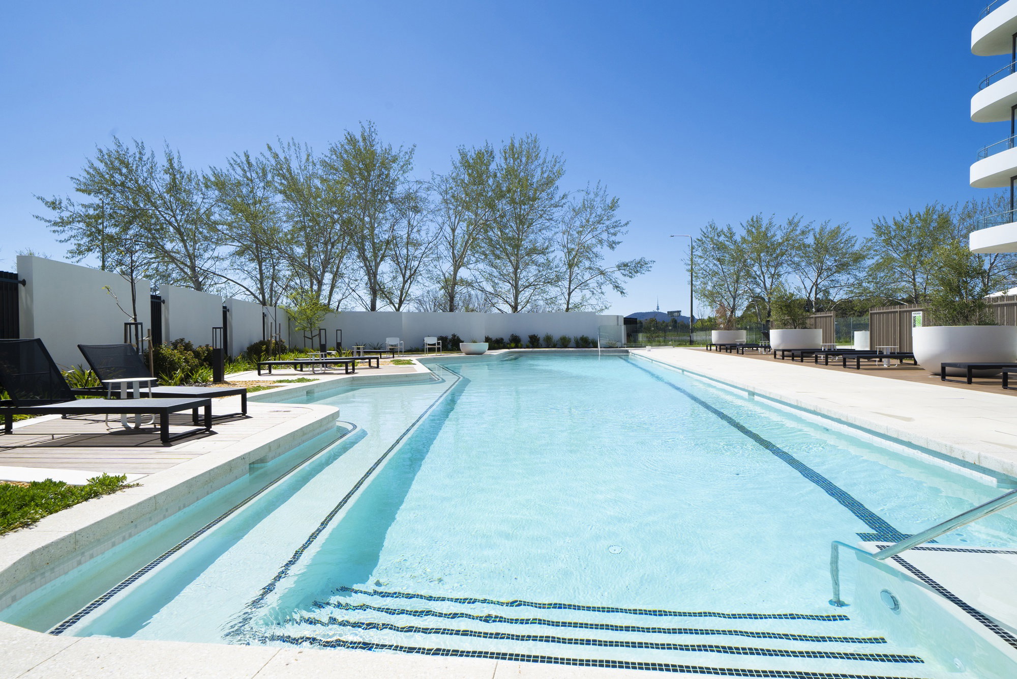 Furnished 1 Bedroom Apartment in Phillip