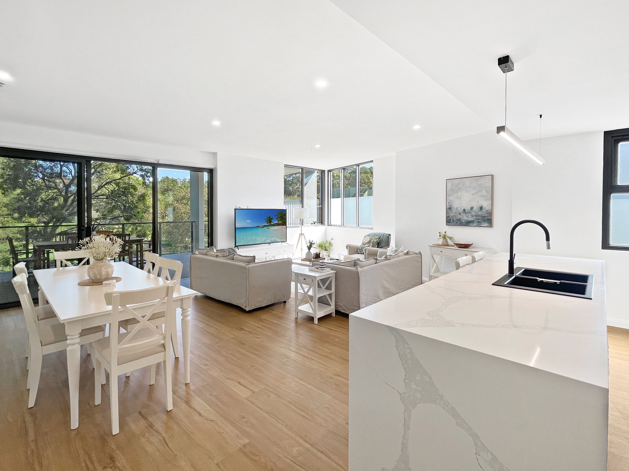 Furnished 3 Bedroom Apartment in Batemans Bay