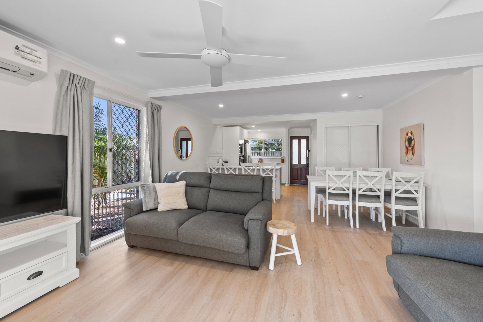 Furnished 2 Bedroom Apartment in Mooloolaba