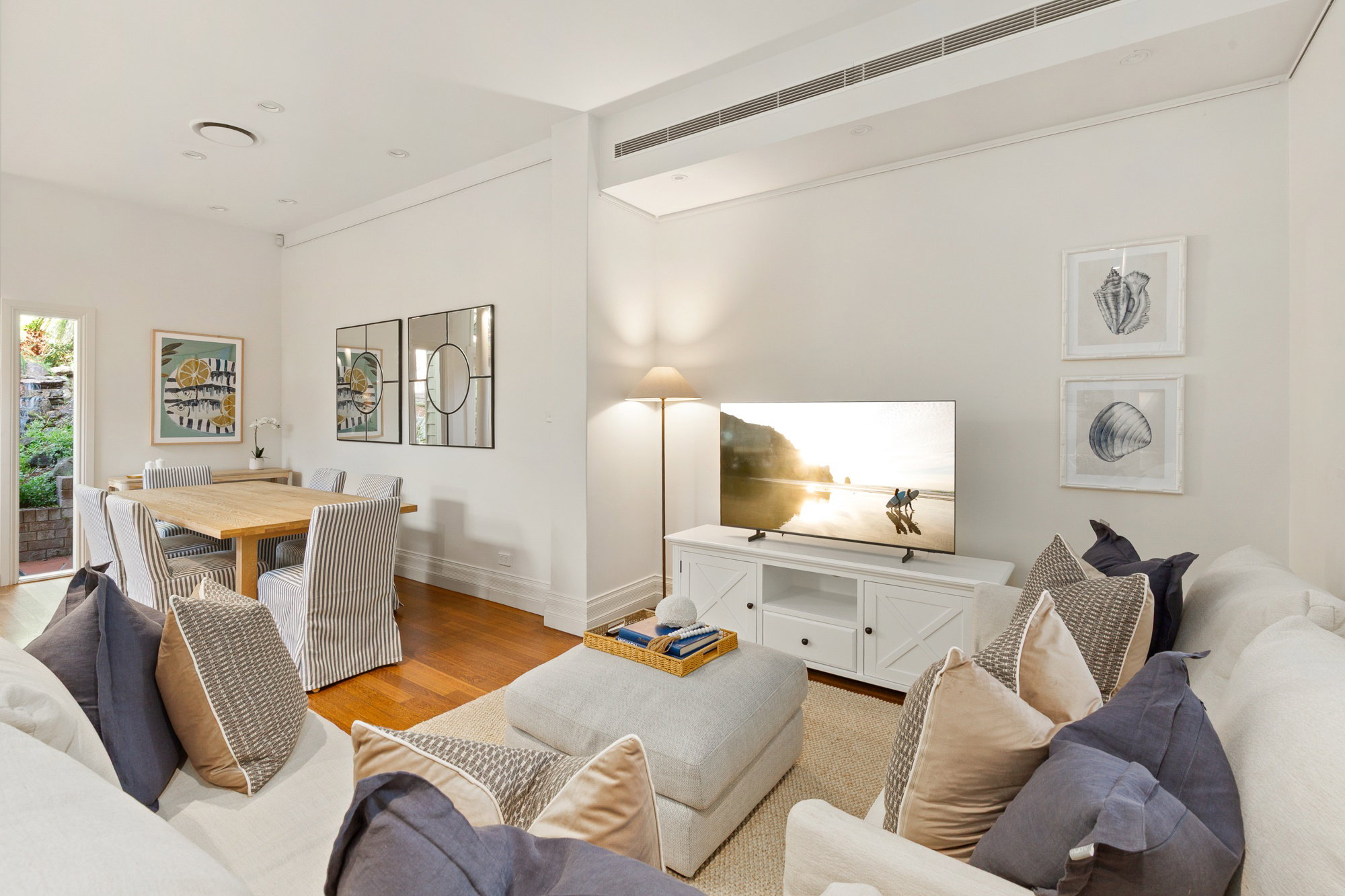 Furnished 3 Bedroom House in McMahons Point