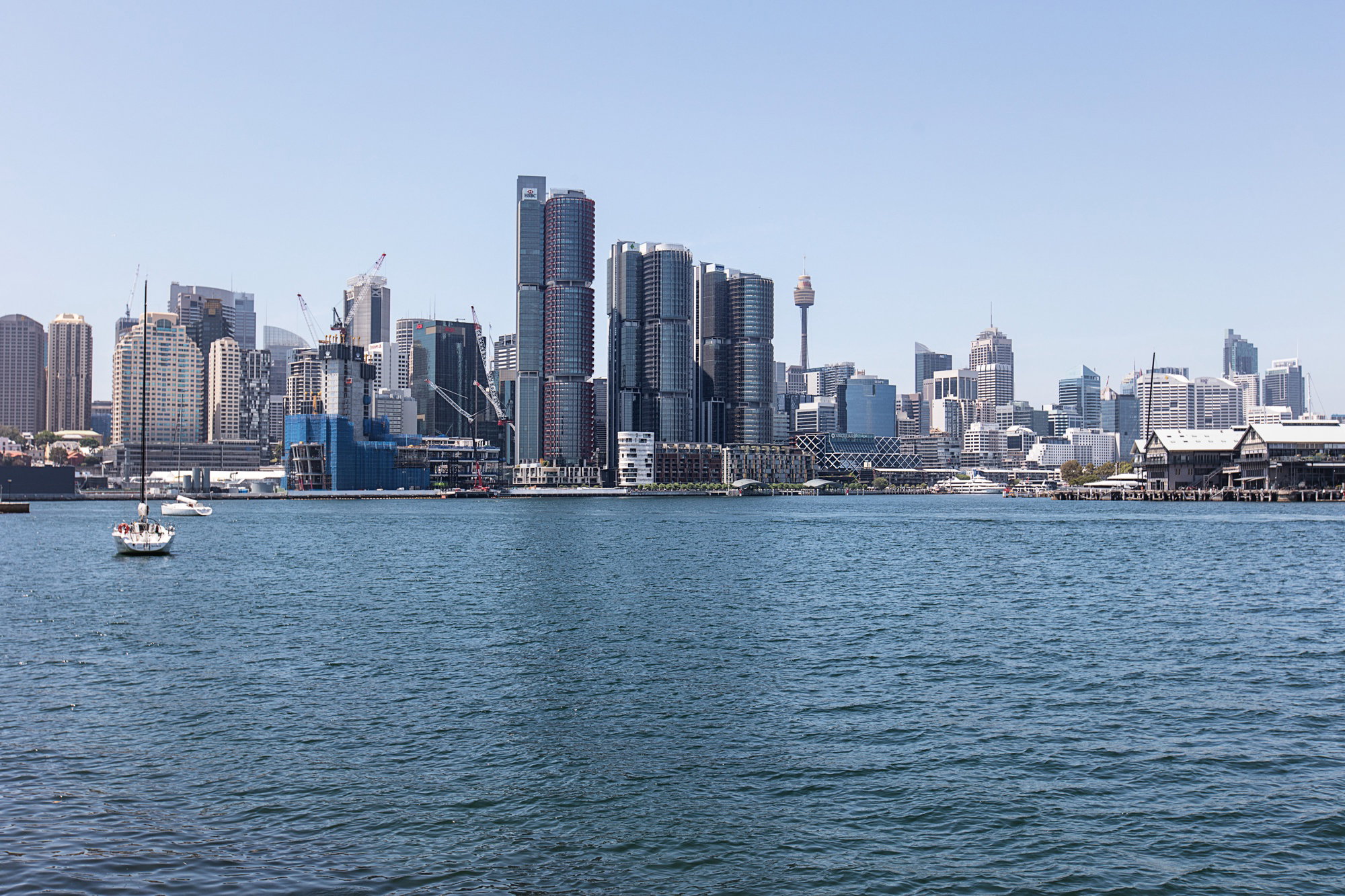 Furnished 2 Bedroom Apartment in Balmain East