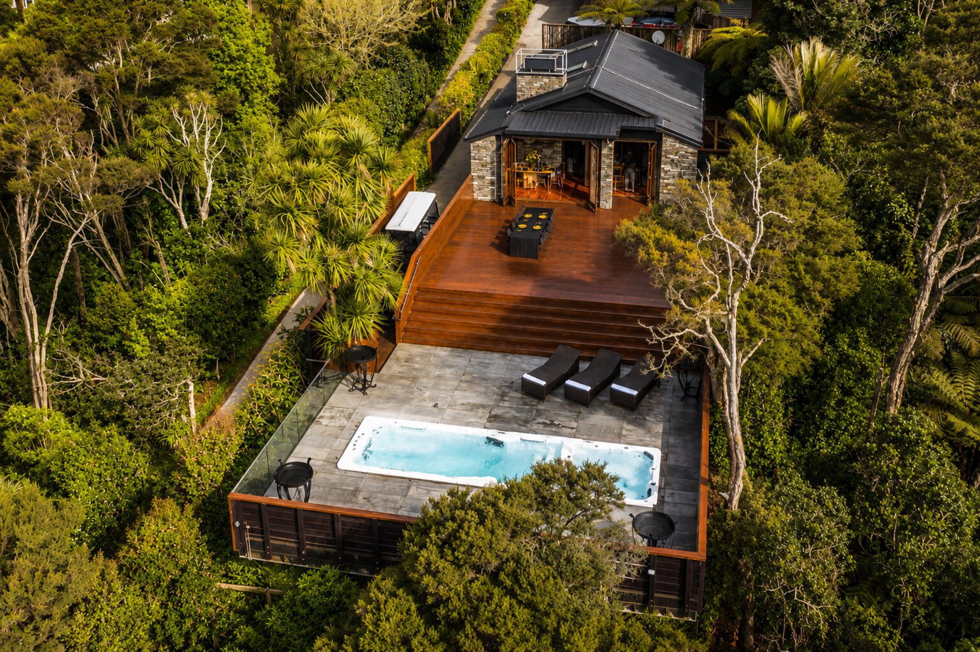 Furnished 4 Bedroom House in Auckland