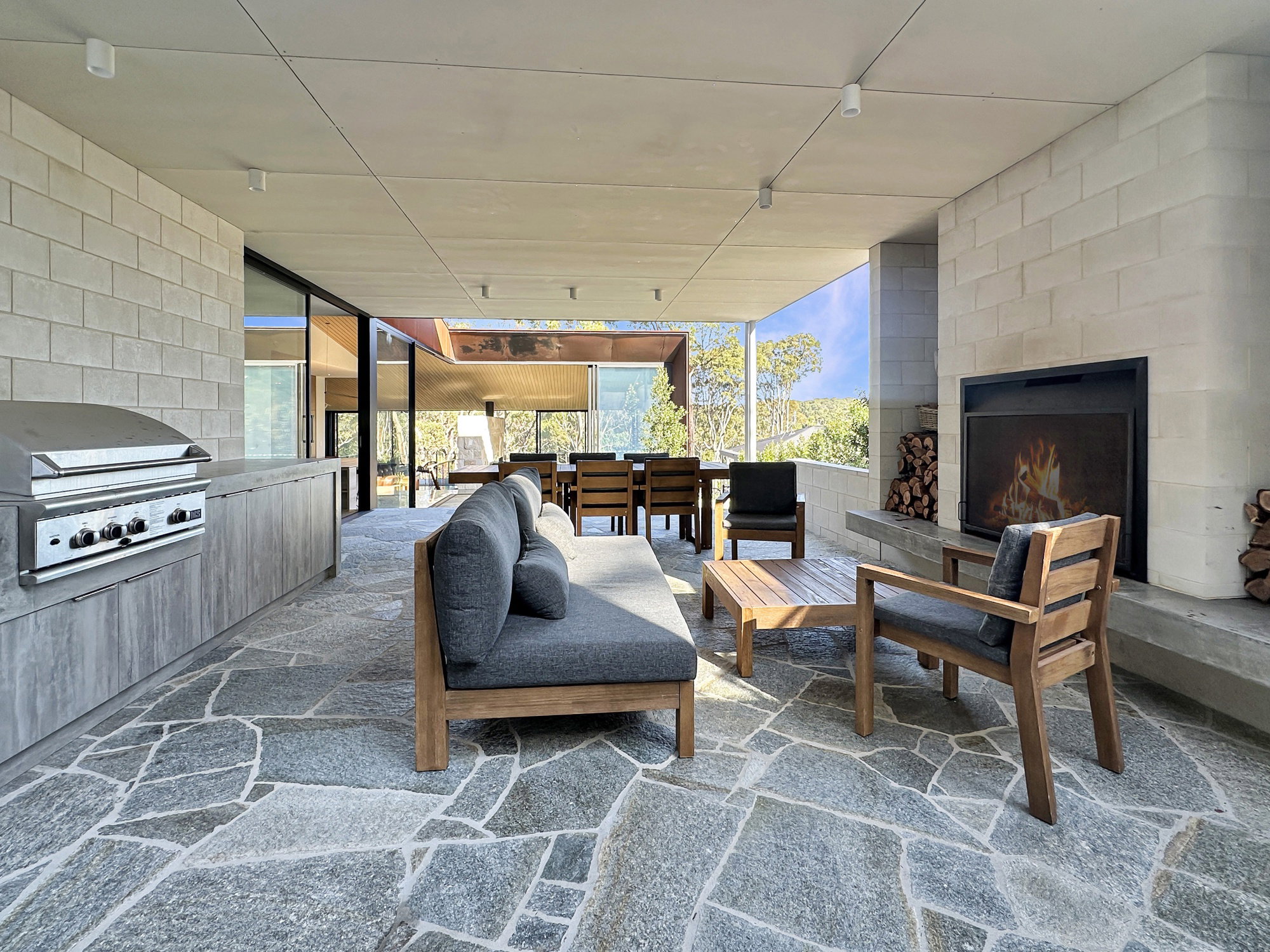 Furnished 6 Bedroom House in Rosedale