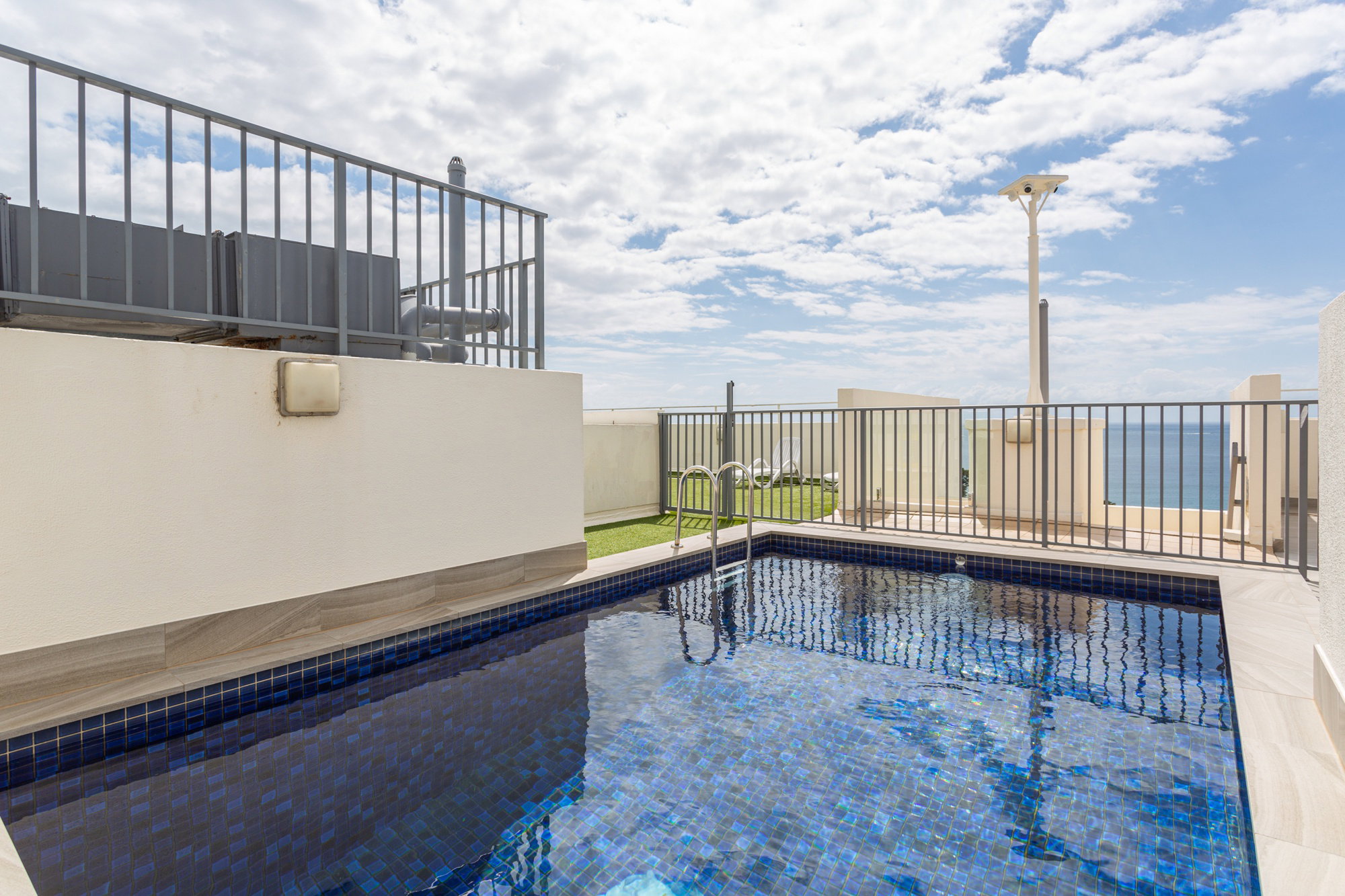Furnished 1 Bedroom Apartment in Manly