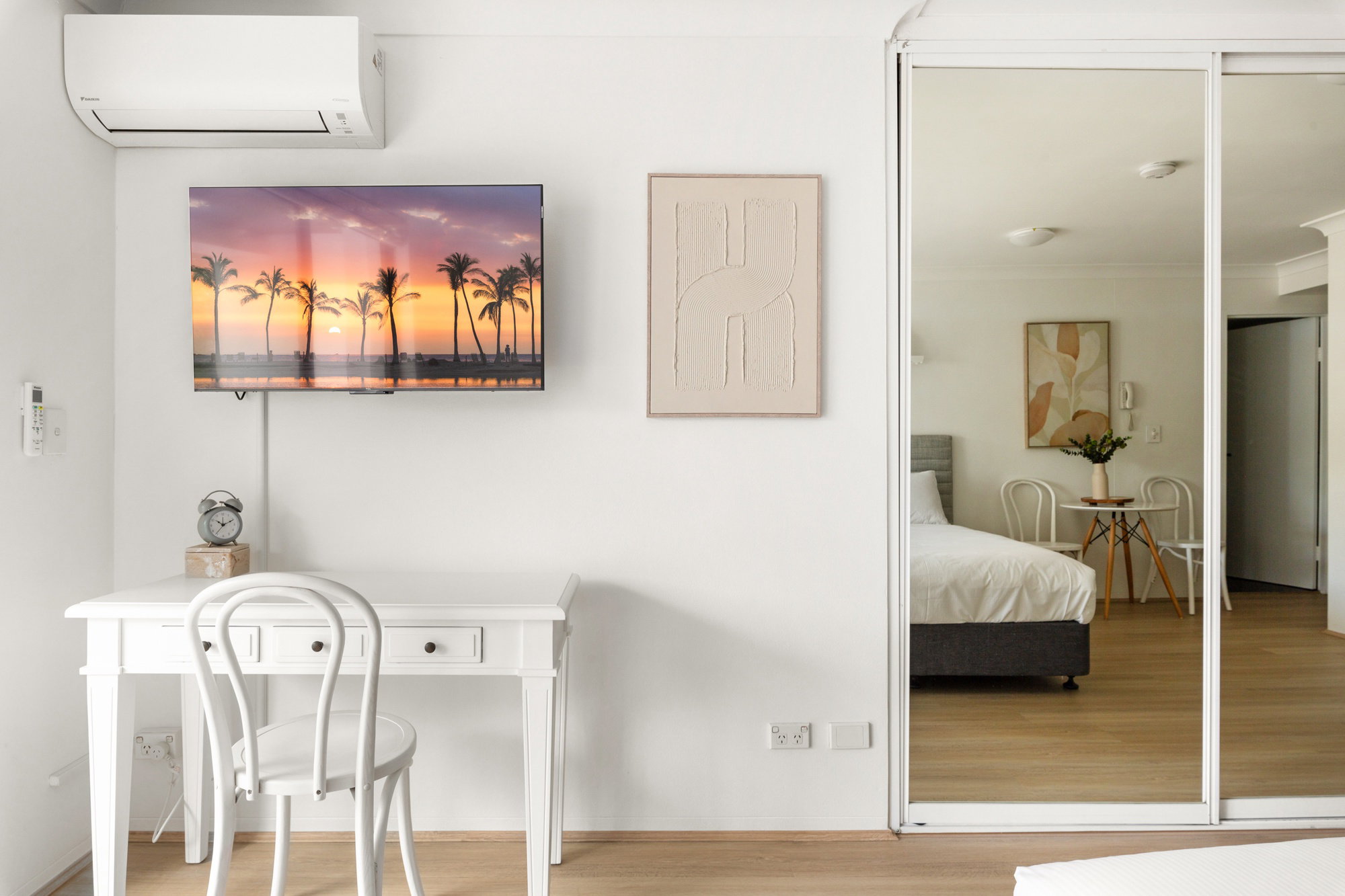 Furnished 1 Bedroom Rental in Surry Hills