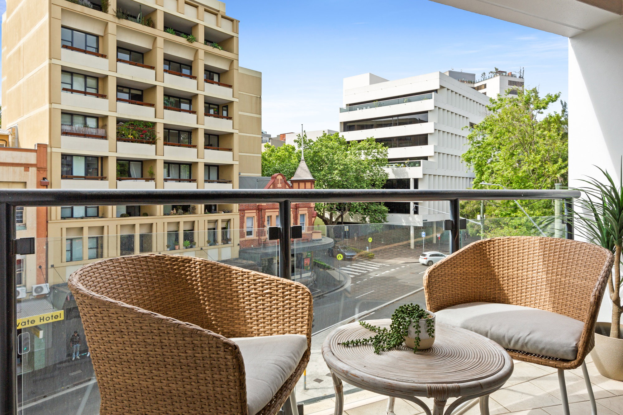 Furnished 1 Bedroom Rental in Surry Hills