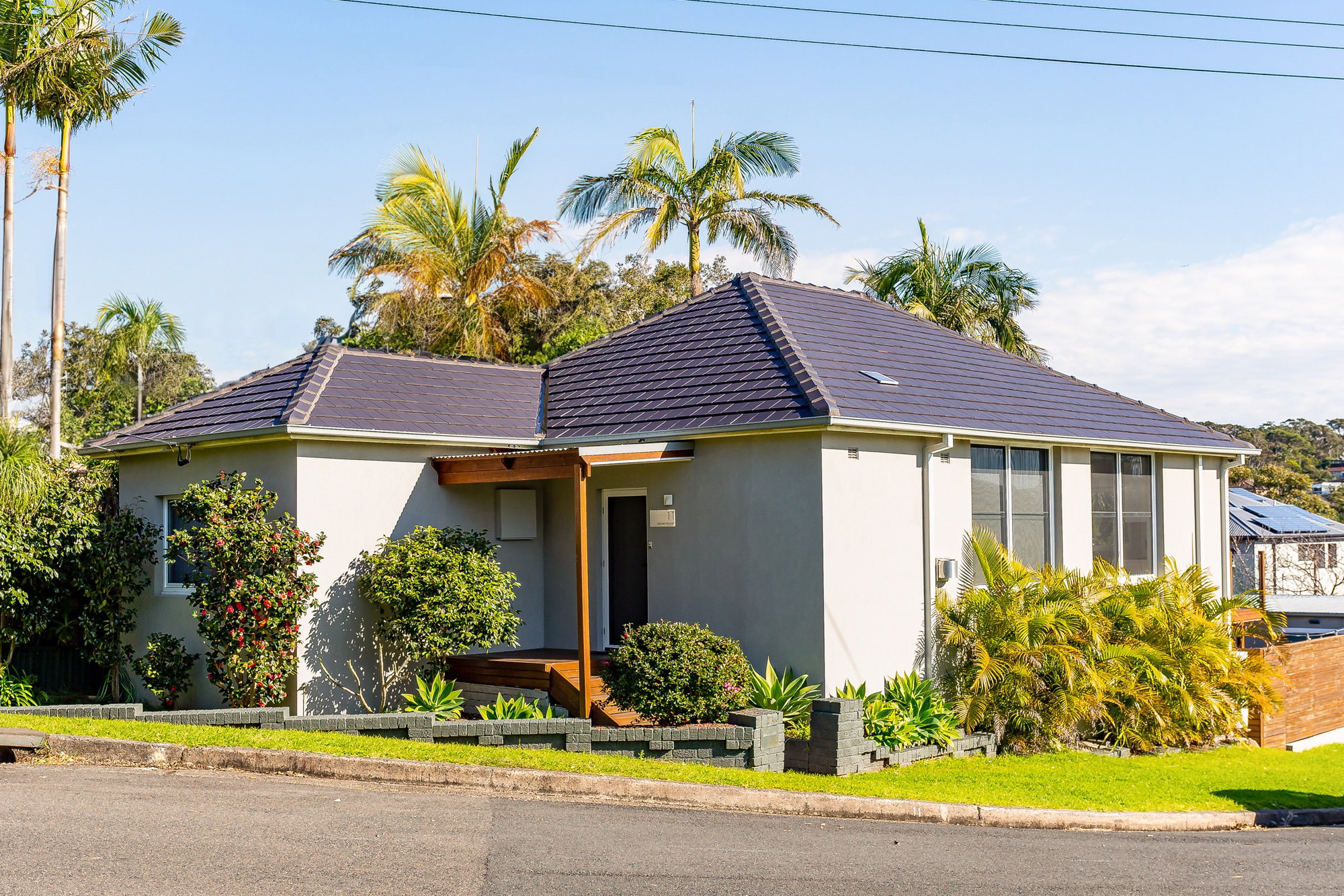 Furnished 4 Bedroom House in Dee Why