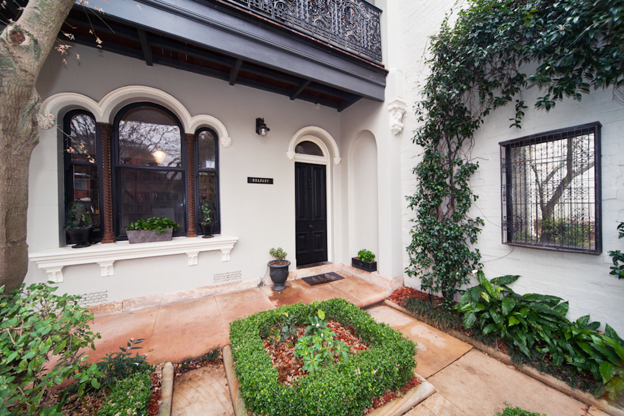 Furnished 1 Bedroom Apartment in Birchgrove