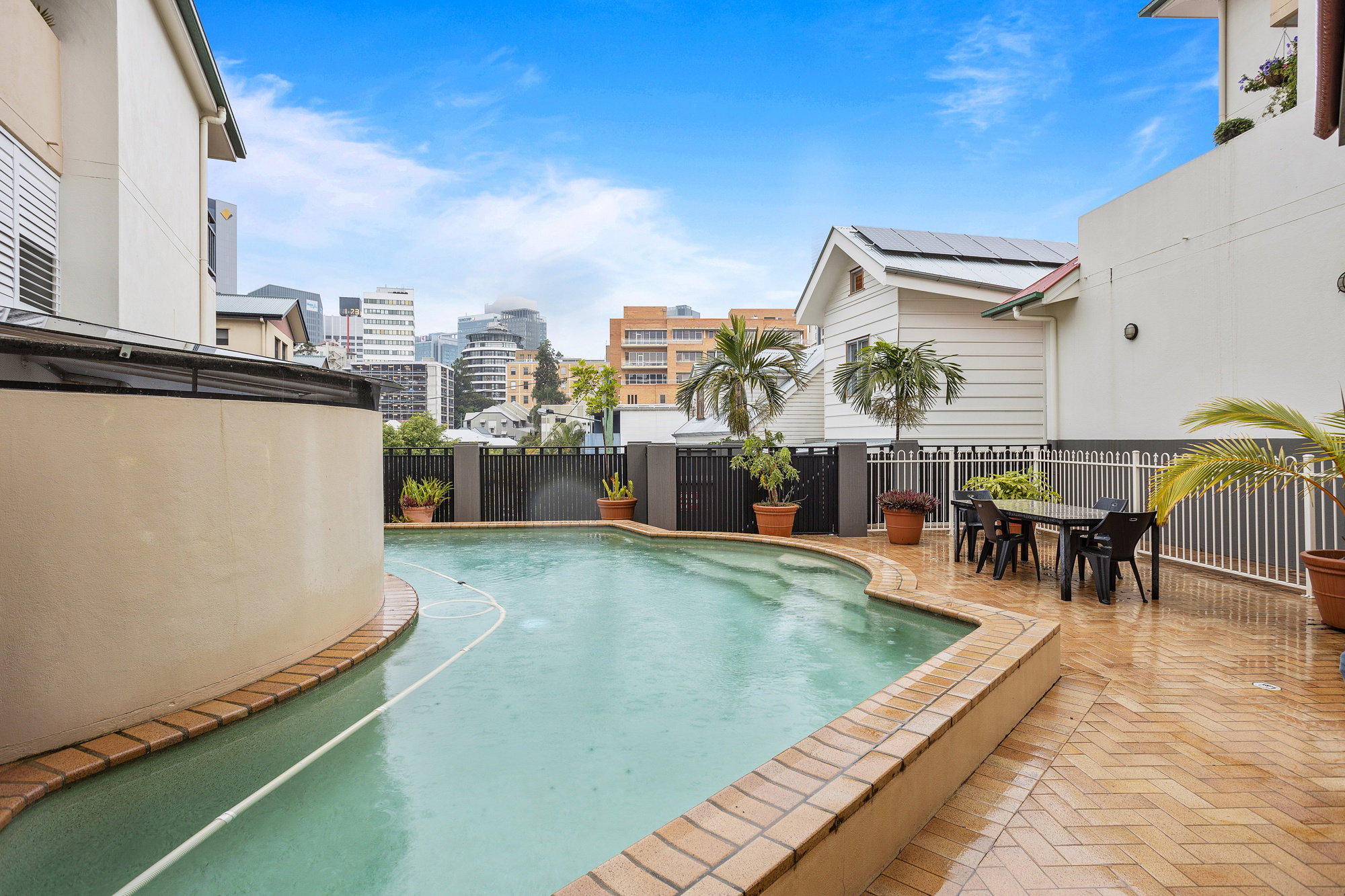 Furnished 2 Bedroom Apartment in Spring Hill