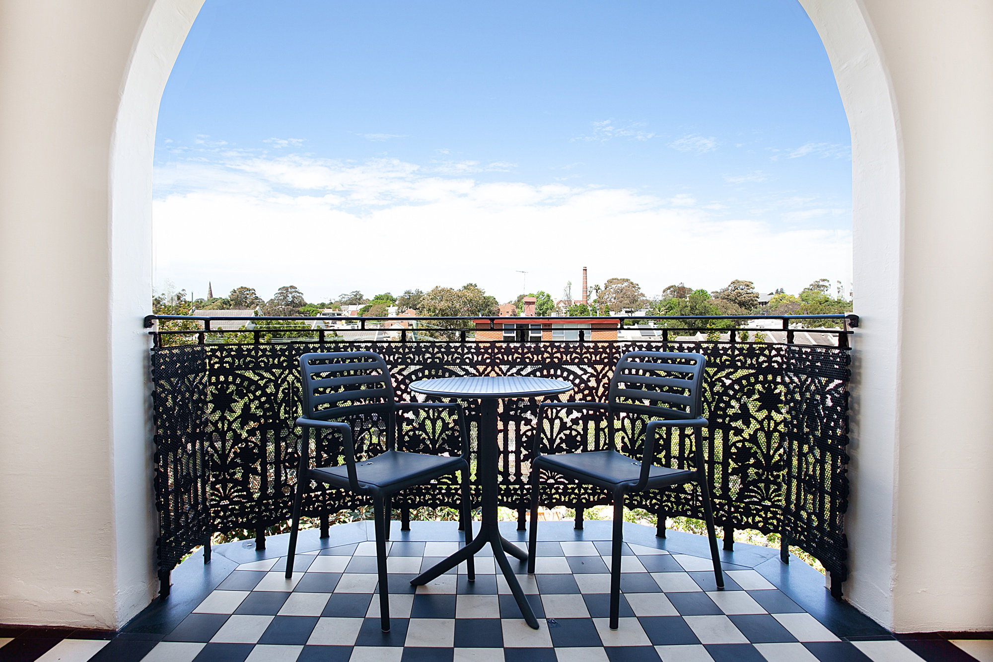 Furnished 1 Bedroom Apartment in Glebe