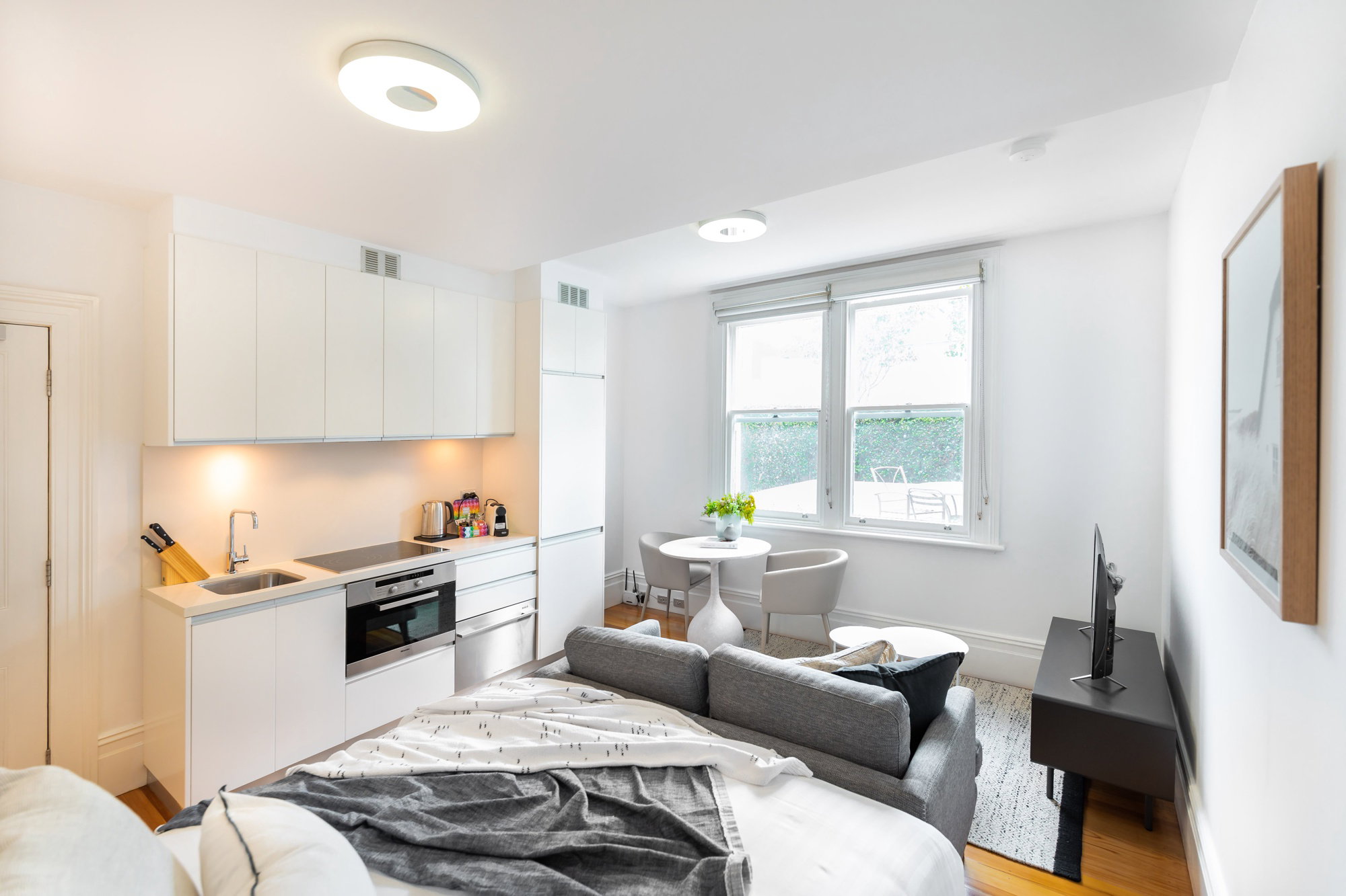 Furnished 1 Bedroom Apartment in Glebe