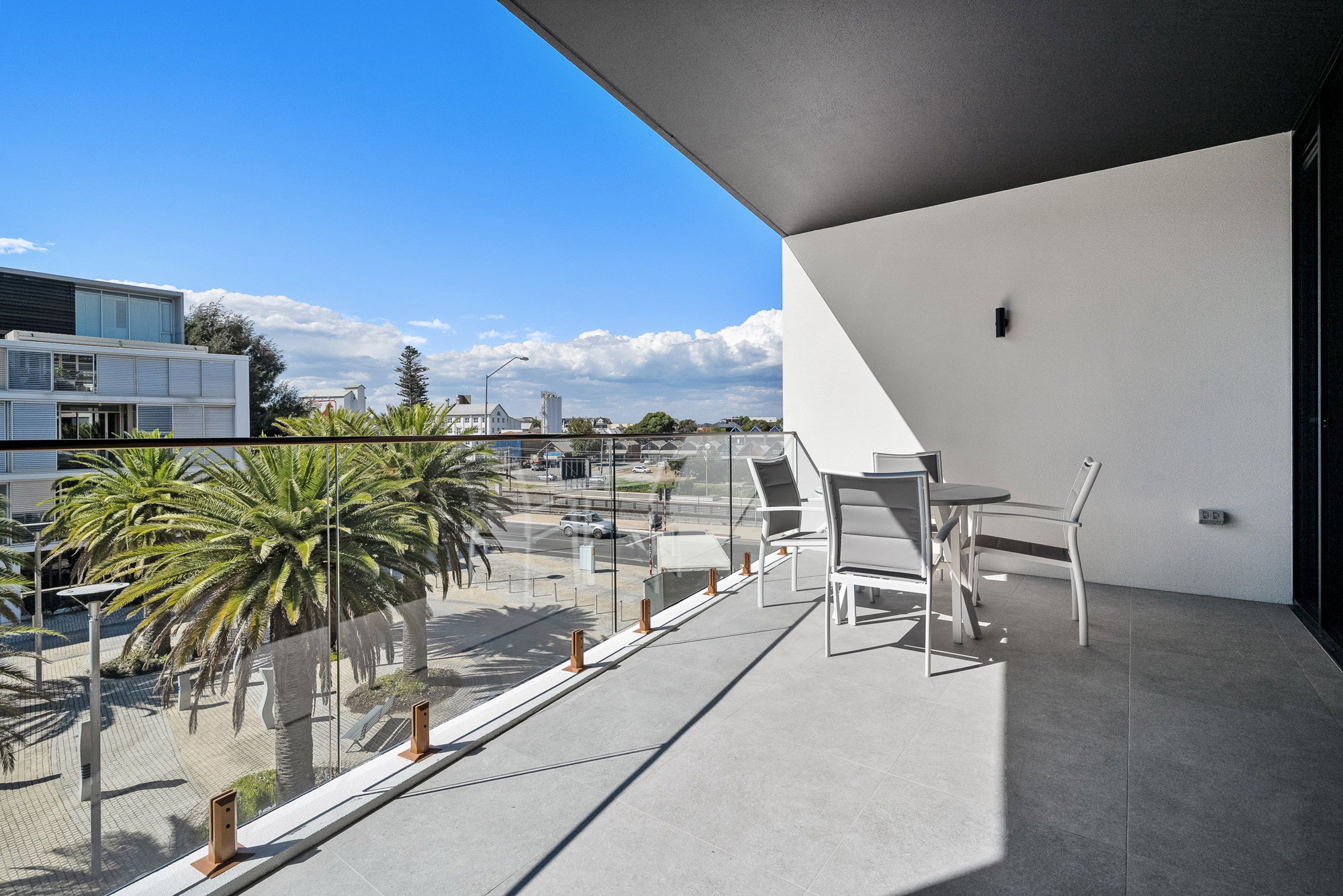 Furnished 1 Bedroom Apartment in North Fremantle