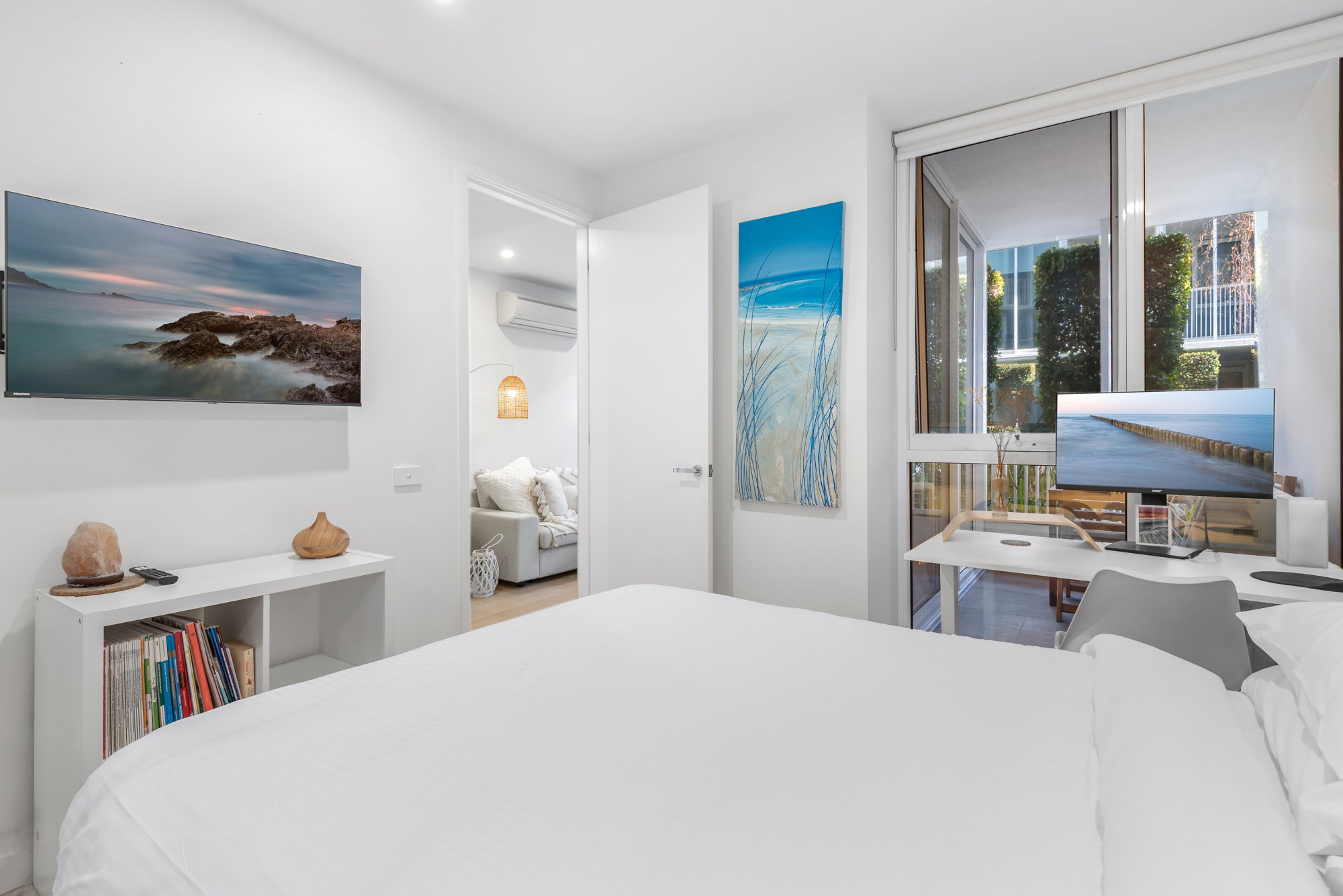 Furnished 1 Bedroom Apartment in Brighton