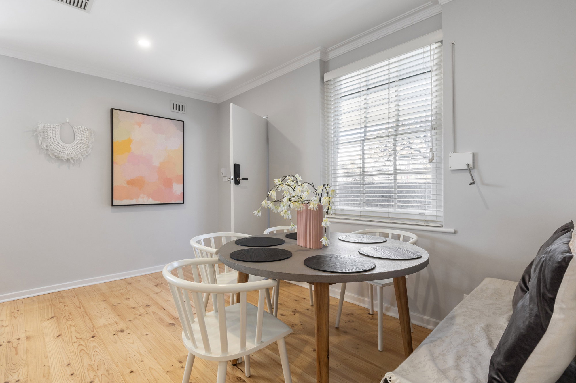Furnished 2 Bedroom House in Brighton