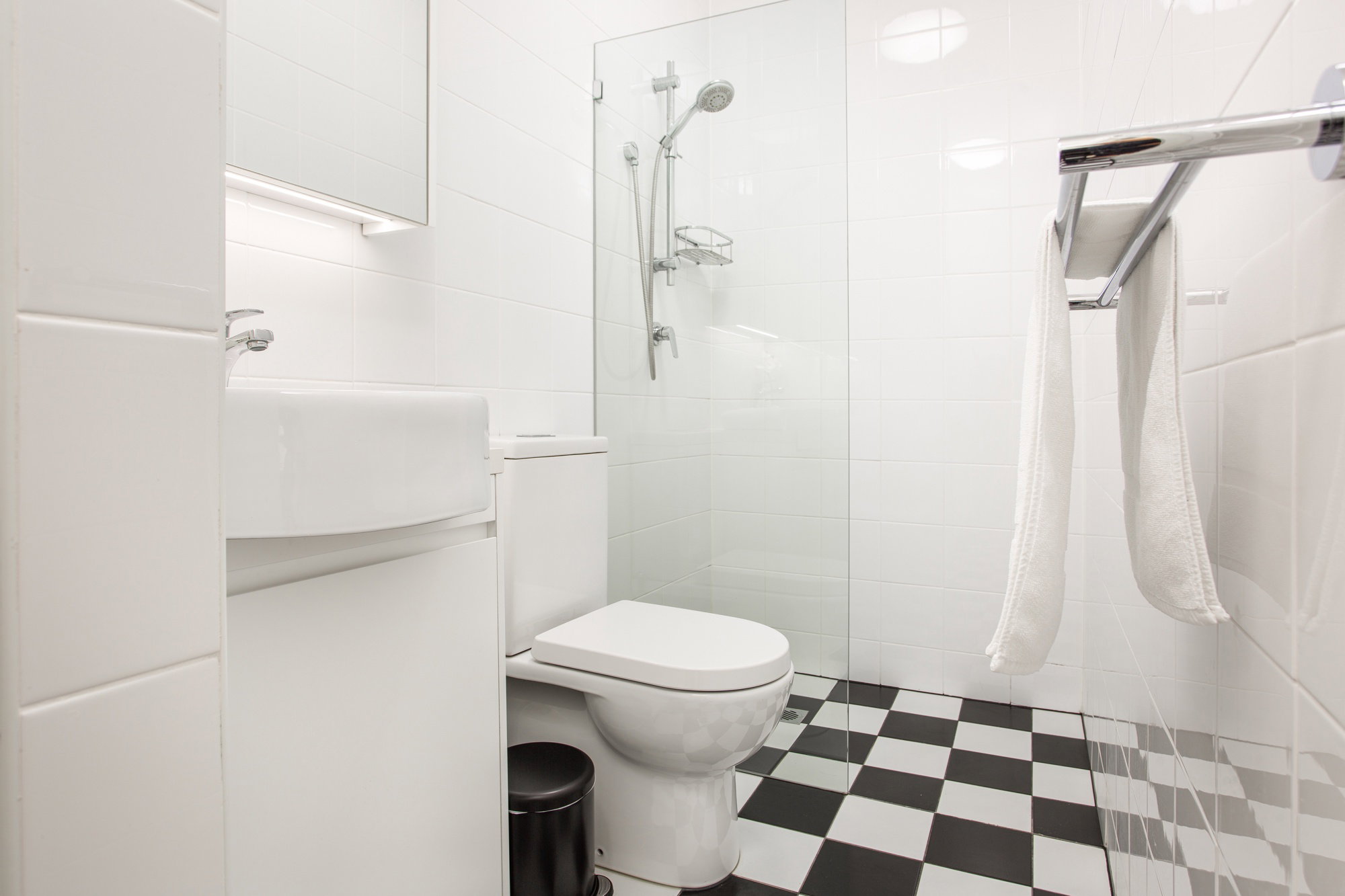 Furnished 1 Bedroom Rental in Fairfield West