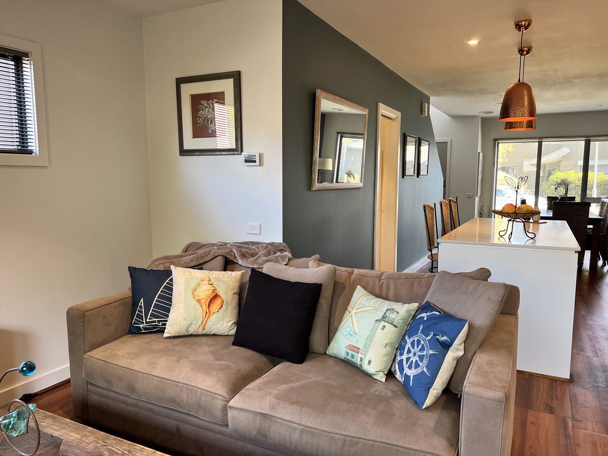 Furnished 2 Bedroom House in Torquay