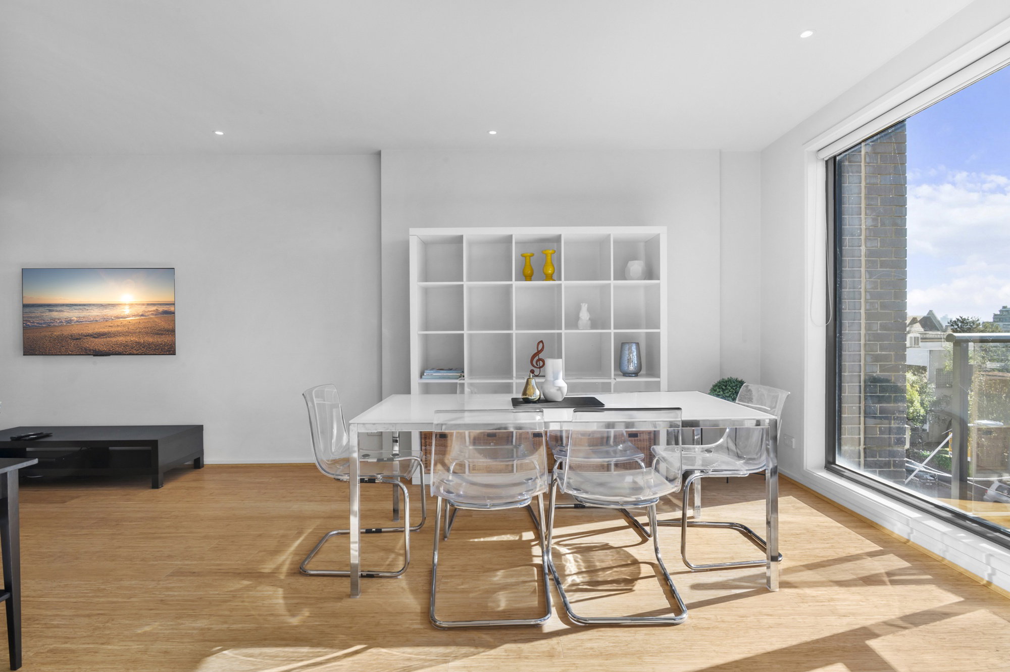 Furnished 1 Bedroom Apartment in St Kilda