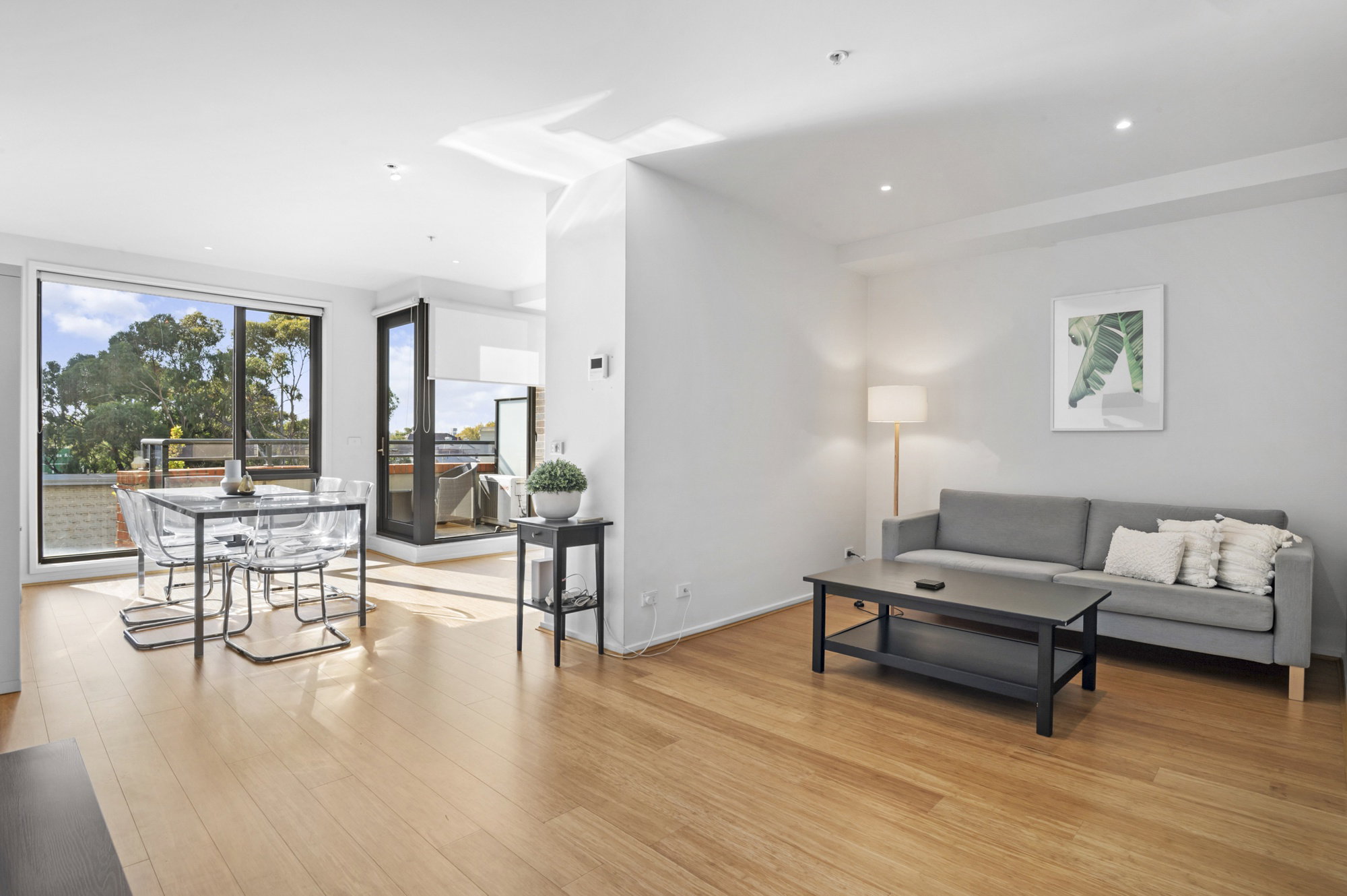 Furnished 1 Bedroom Apartment in St Kilda