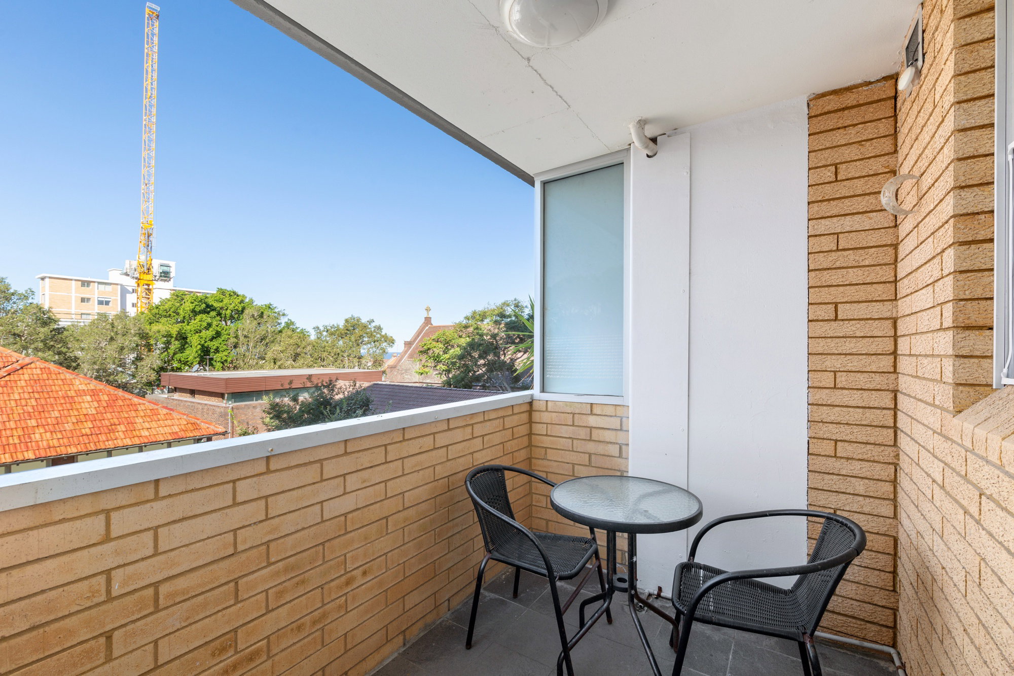 Furnished 1 Bedroom Apartment in Bondi