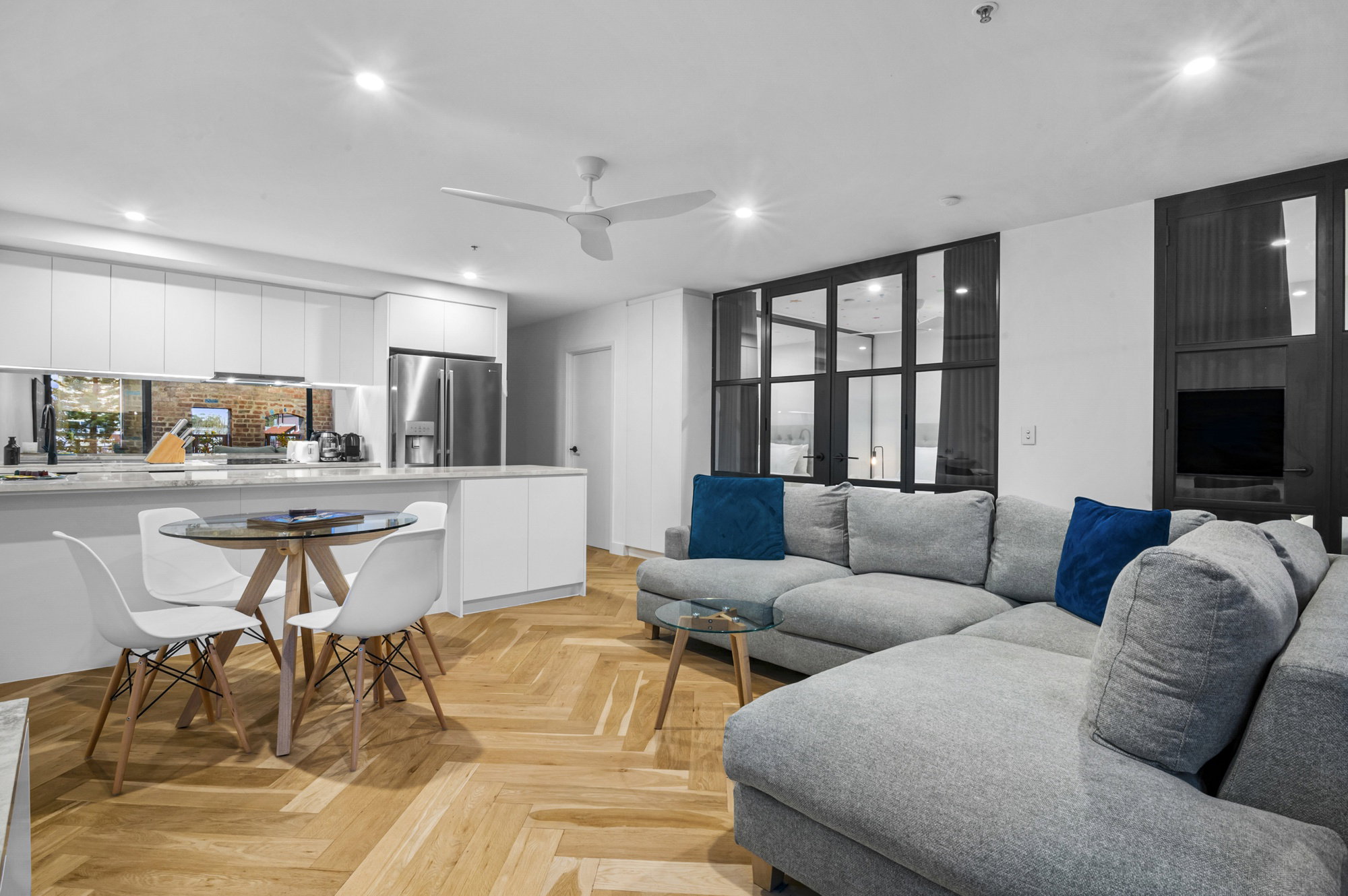 Furnished 2 Bedroom Apartment in Port Melbourne